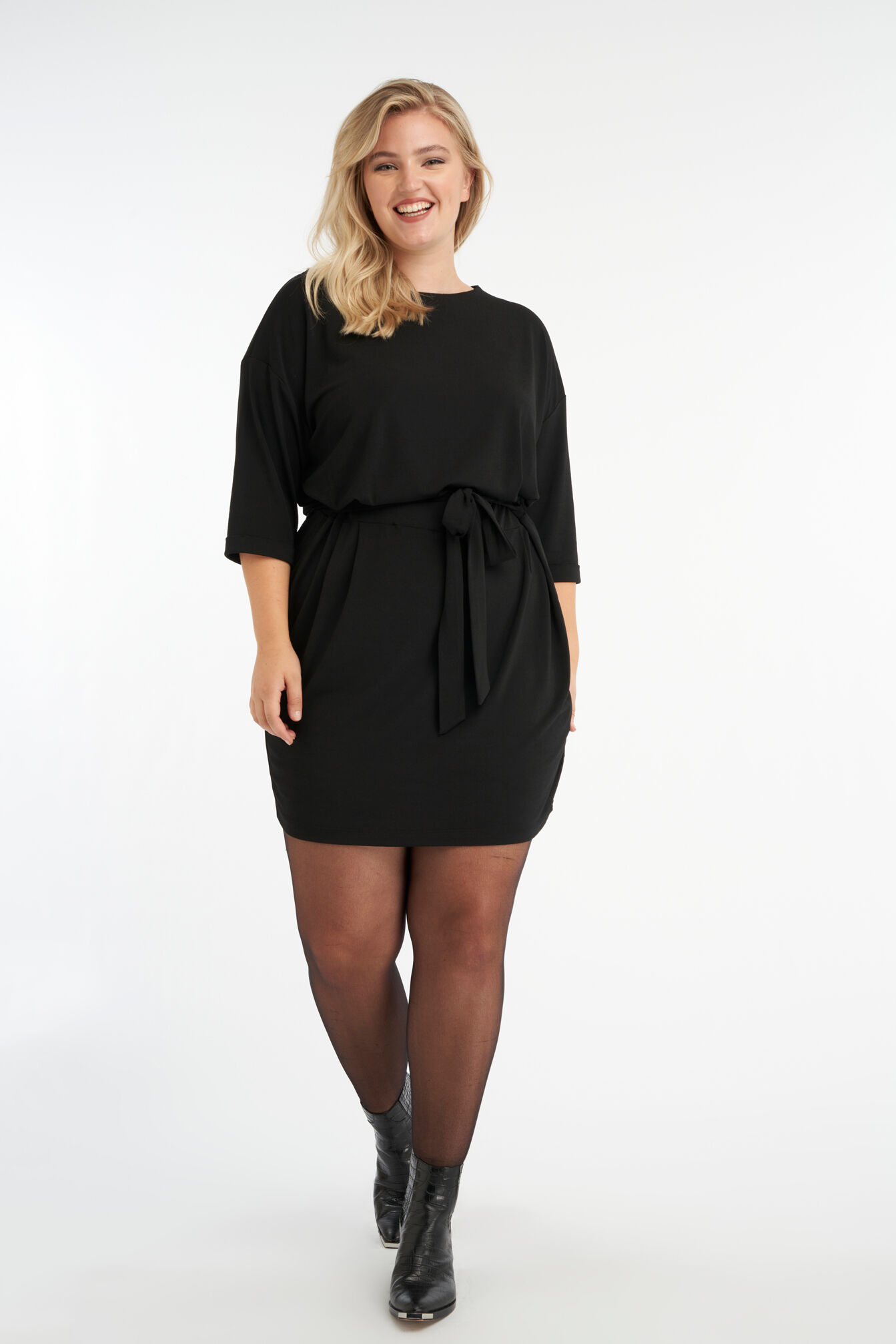 Vestido jersey con cintur&oacute;n image number 5