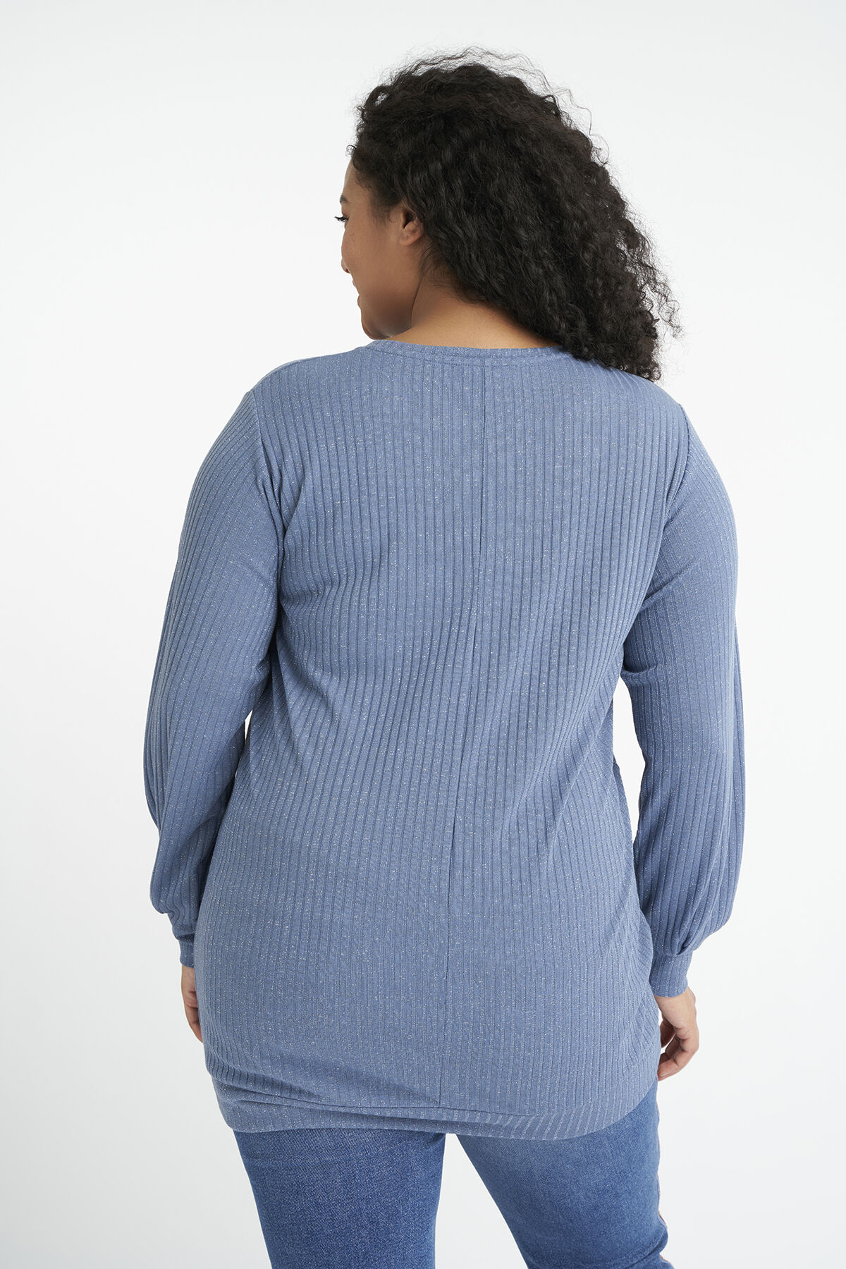 Su&eacute;ter largo  image number 3