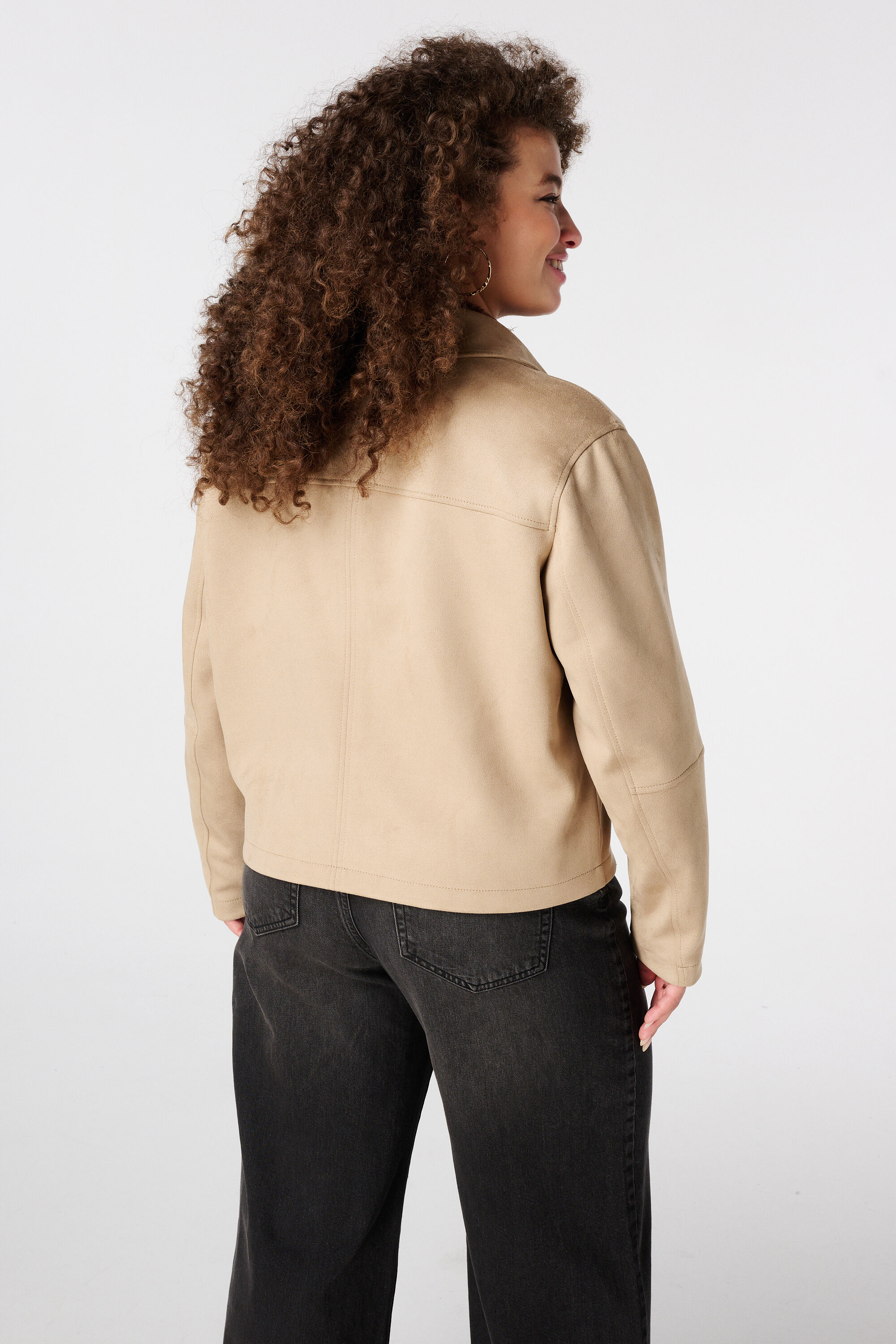 Chaqueta de ante sint&eacute;tico con cierre de botones image number 3