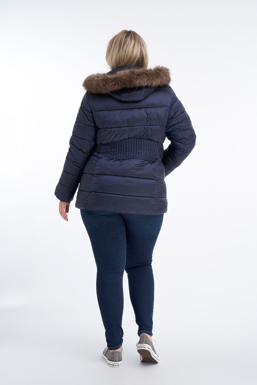 Chaqueta acolchada con capucha  image number 3