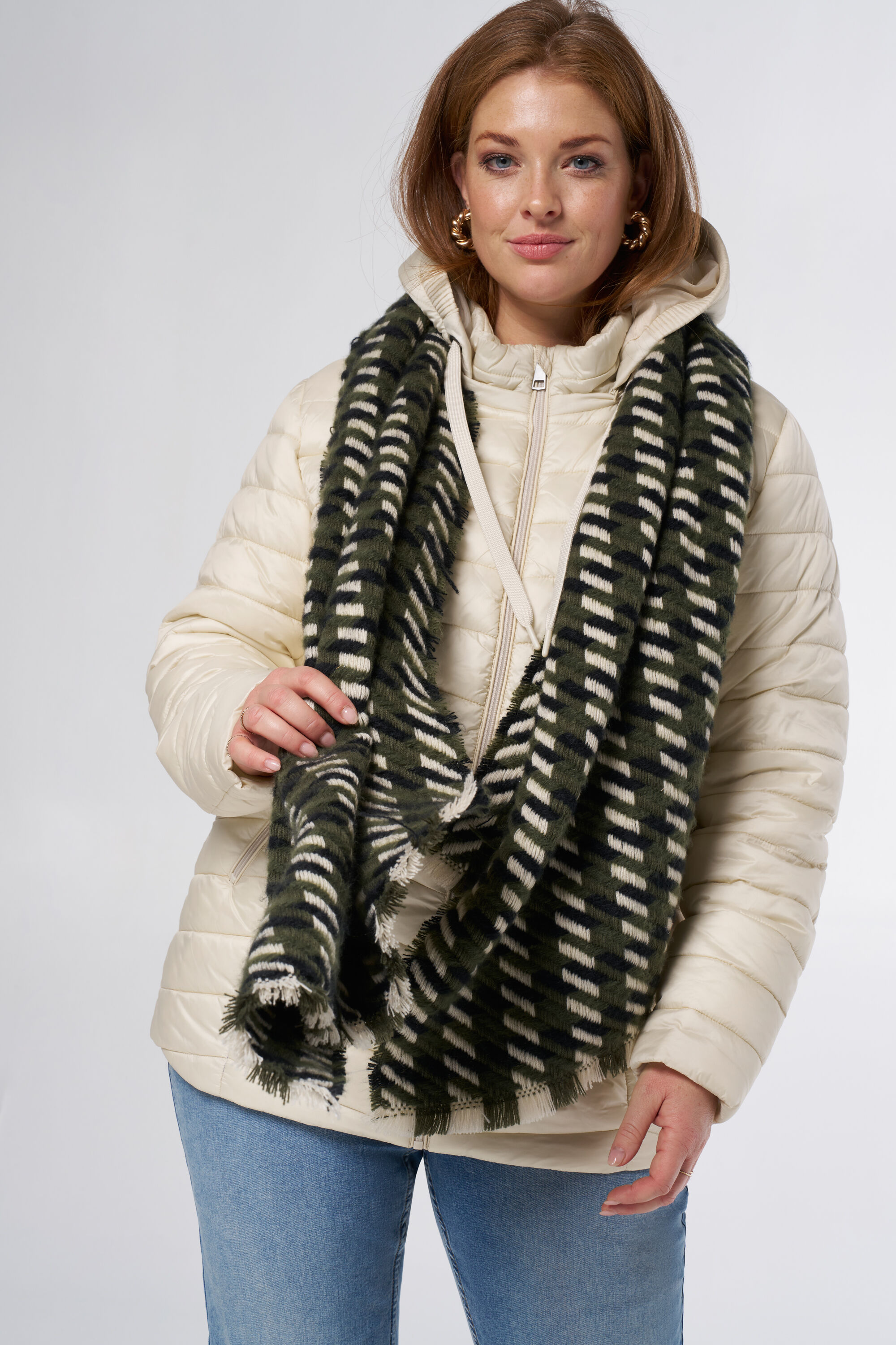 Bufanda de invierno con estampado image number 3