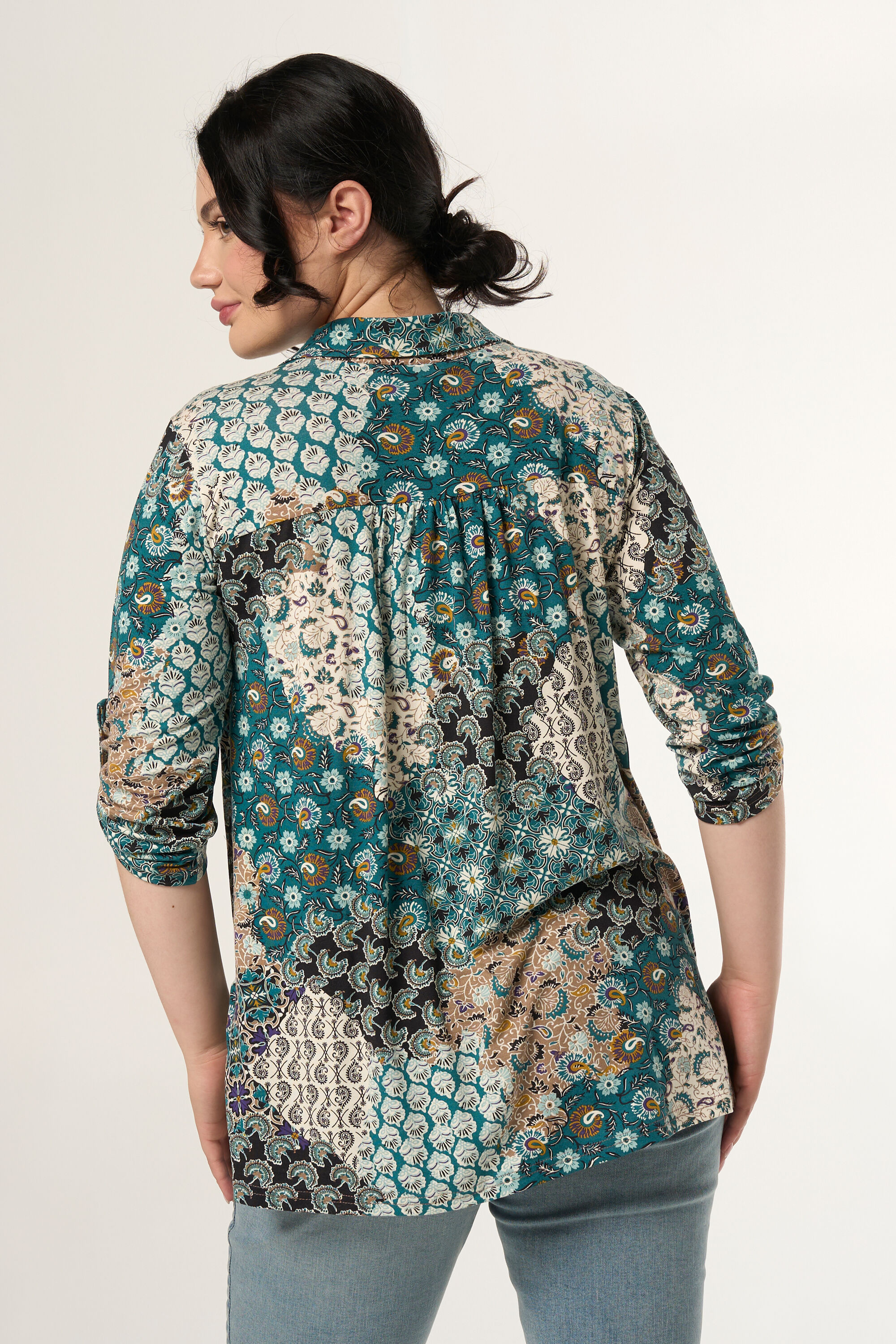 Top con estampado image number 3