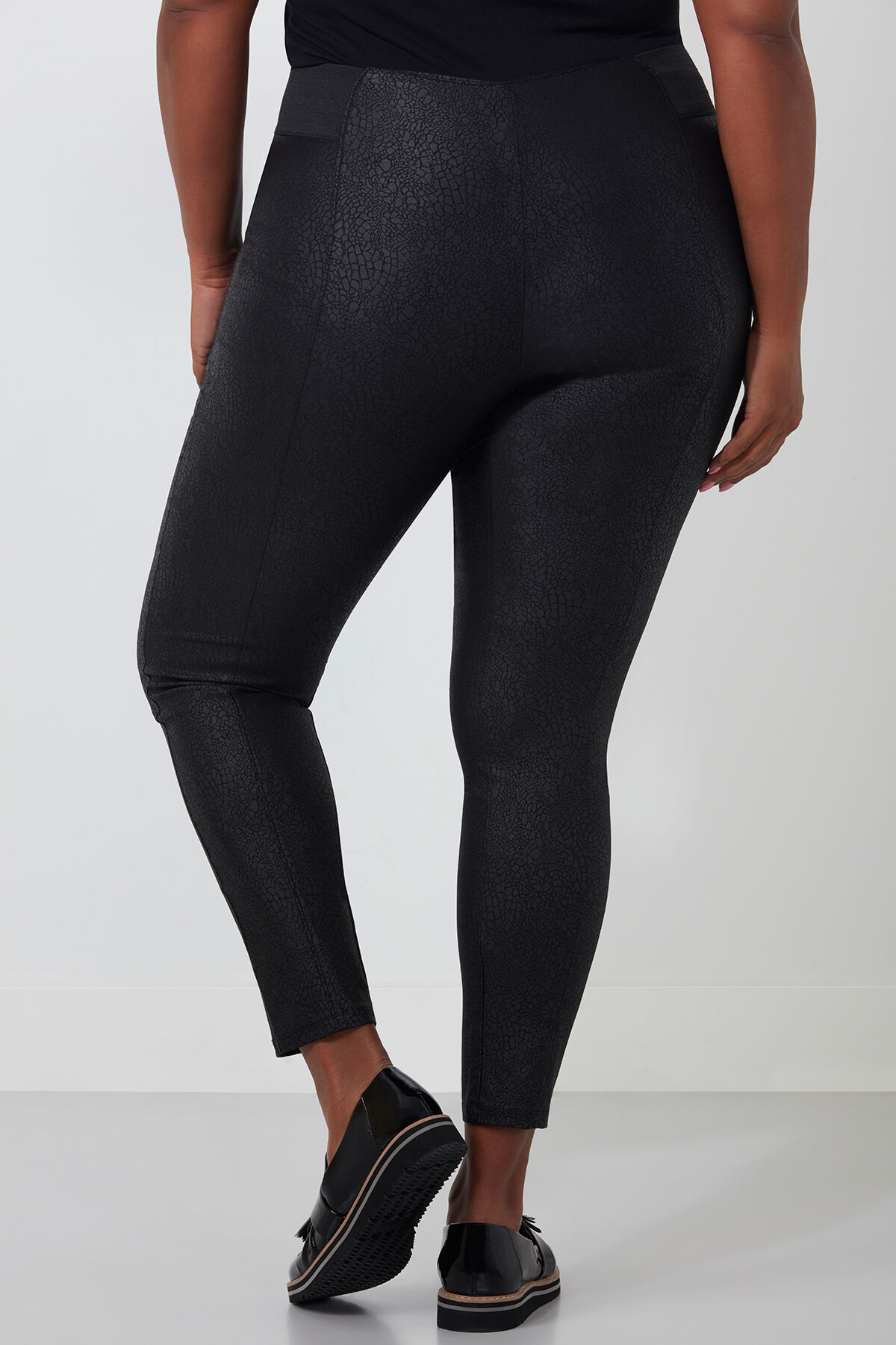 Leggings con estampado de serpiente image number 3