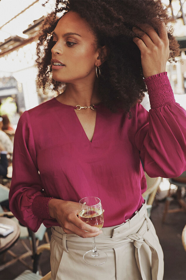 Blusa de sat&eacute;n  image number 0