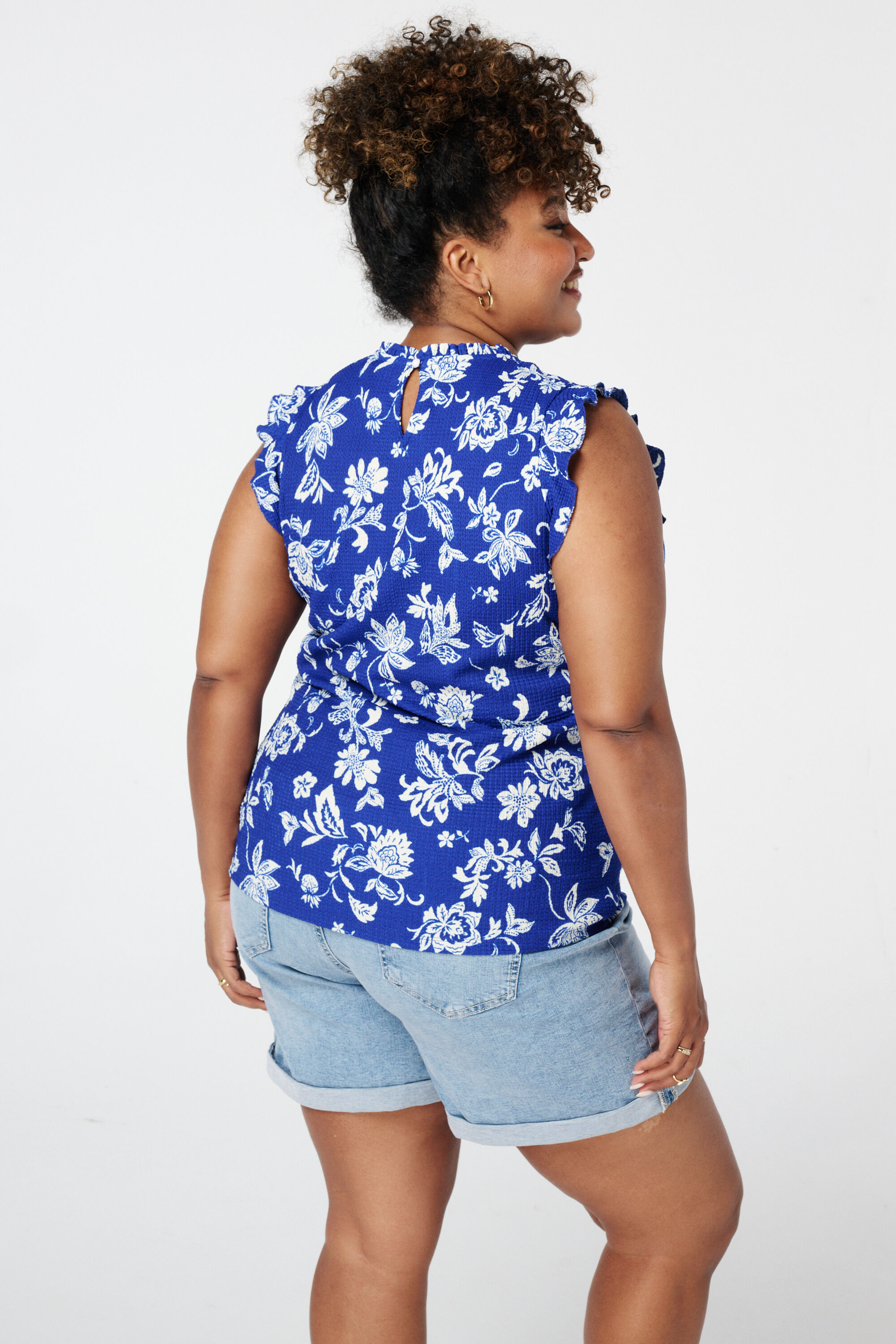 Top con estampado image number 3