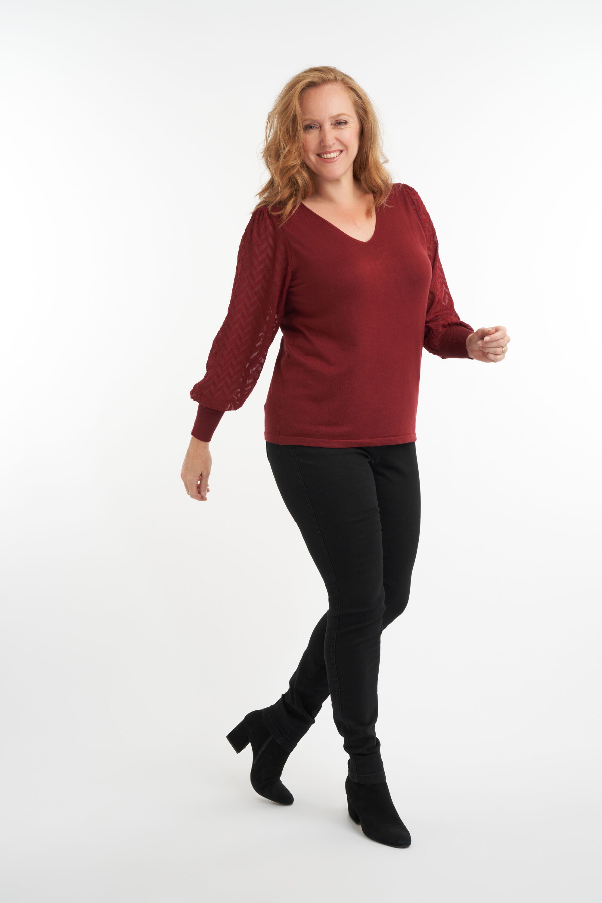 Su&eacute;ter con mangas abullonadas  image number 5