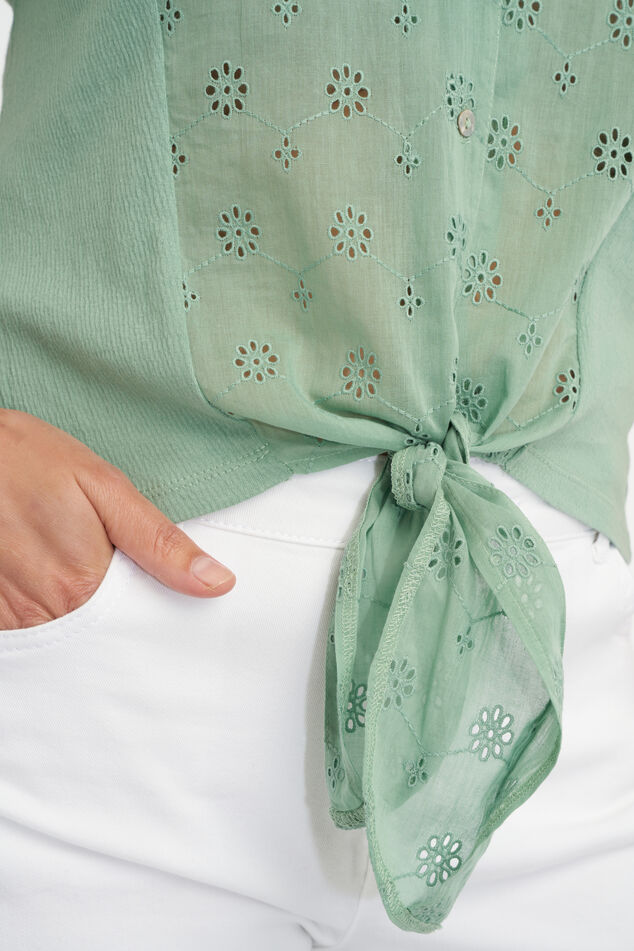 Blusa con nudo image number 5