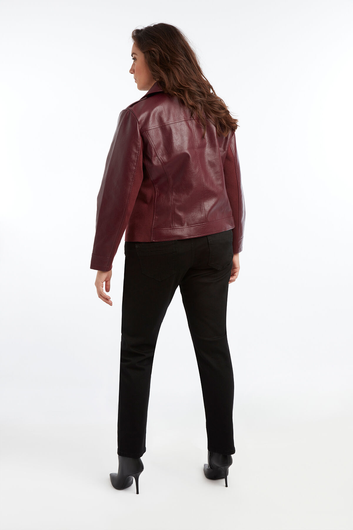 Chaqueta motera de cuero sint&eacute;tico image number 5