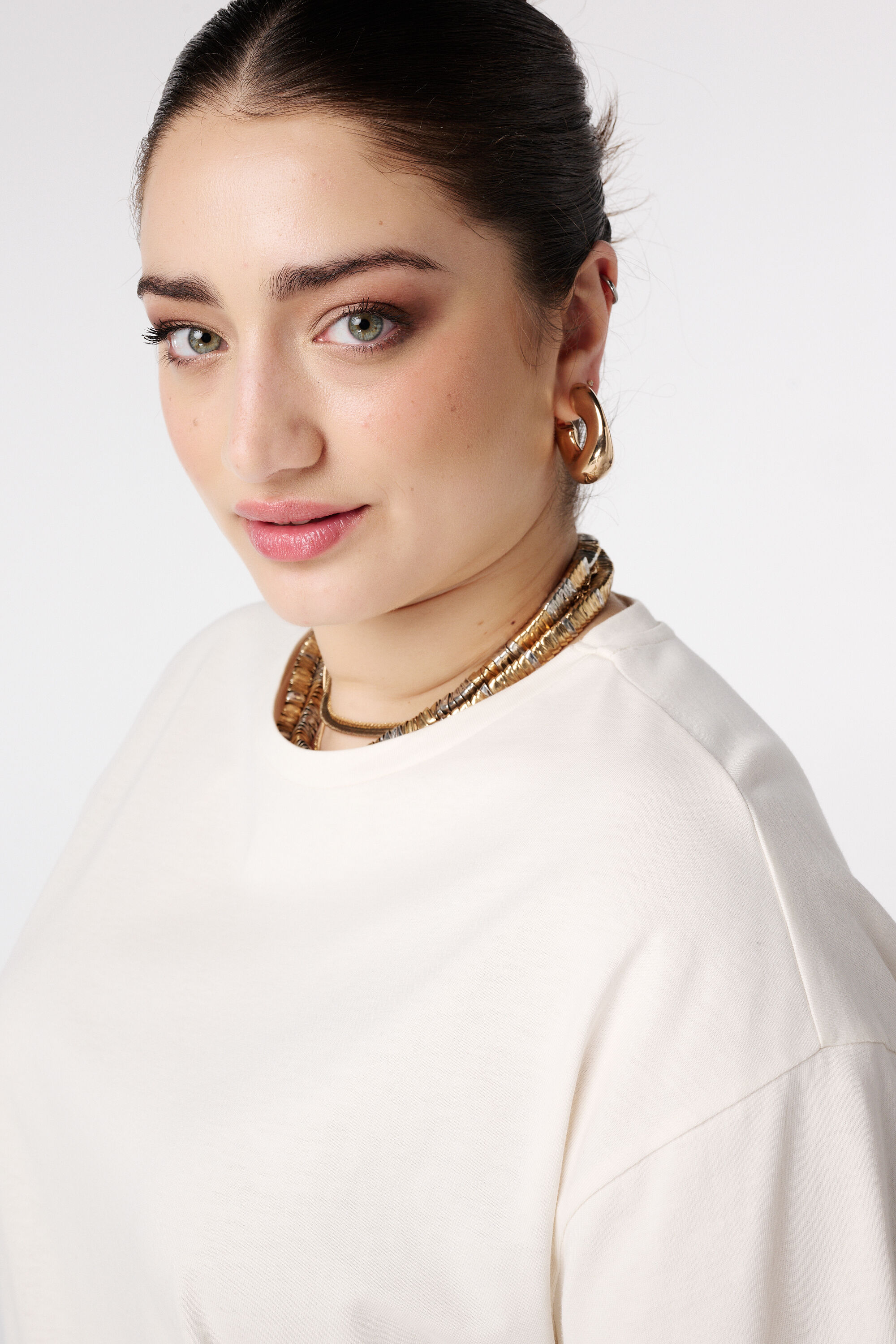 Camiseta oversize con encaje image number 4