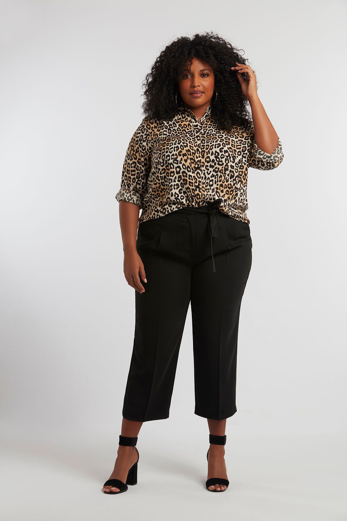 Pantalones holgados con cintur&oacute;n image number 5