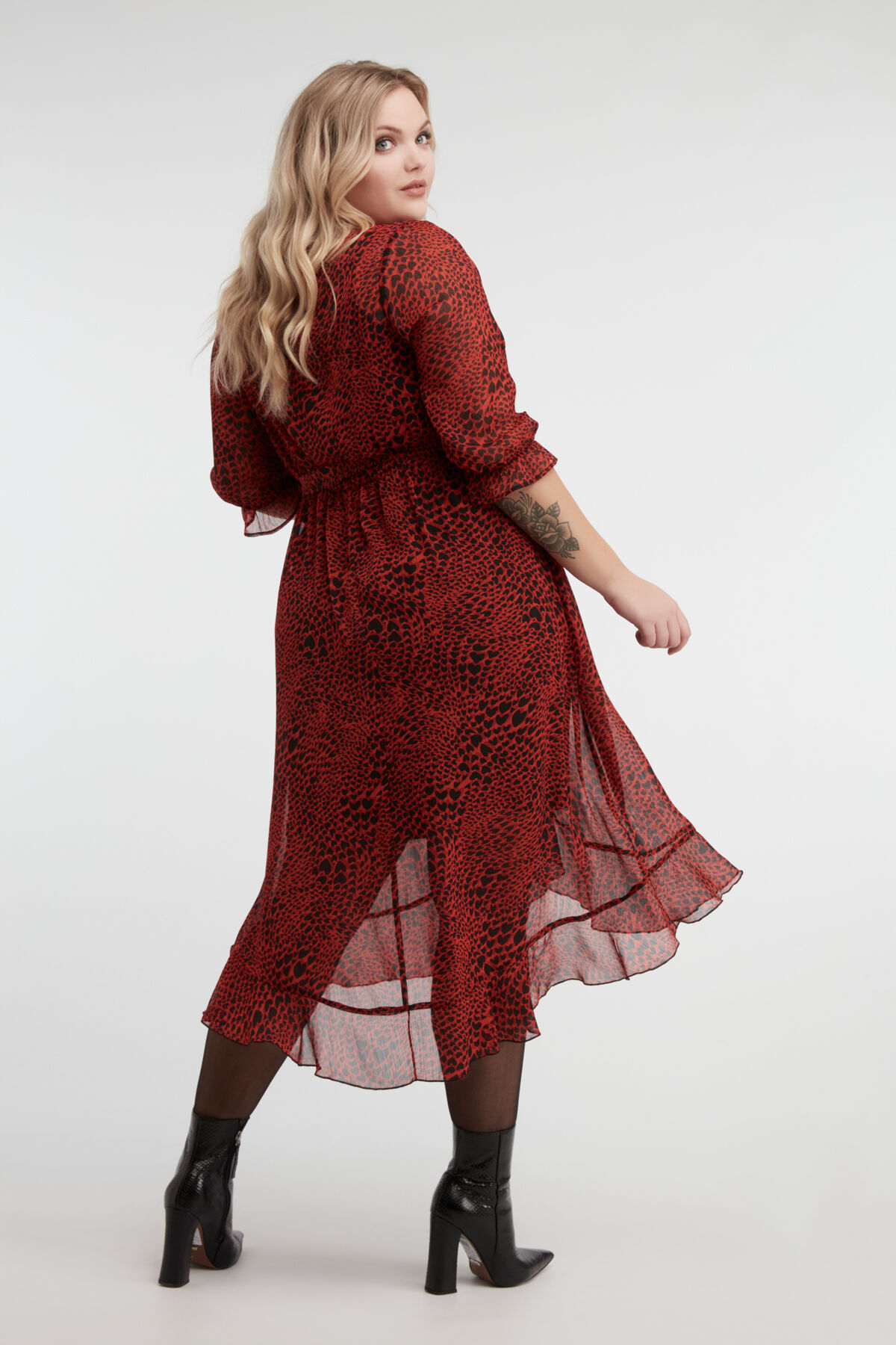 Vestido cruzado image number 5