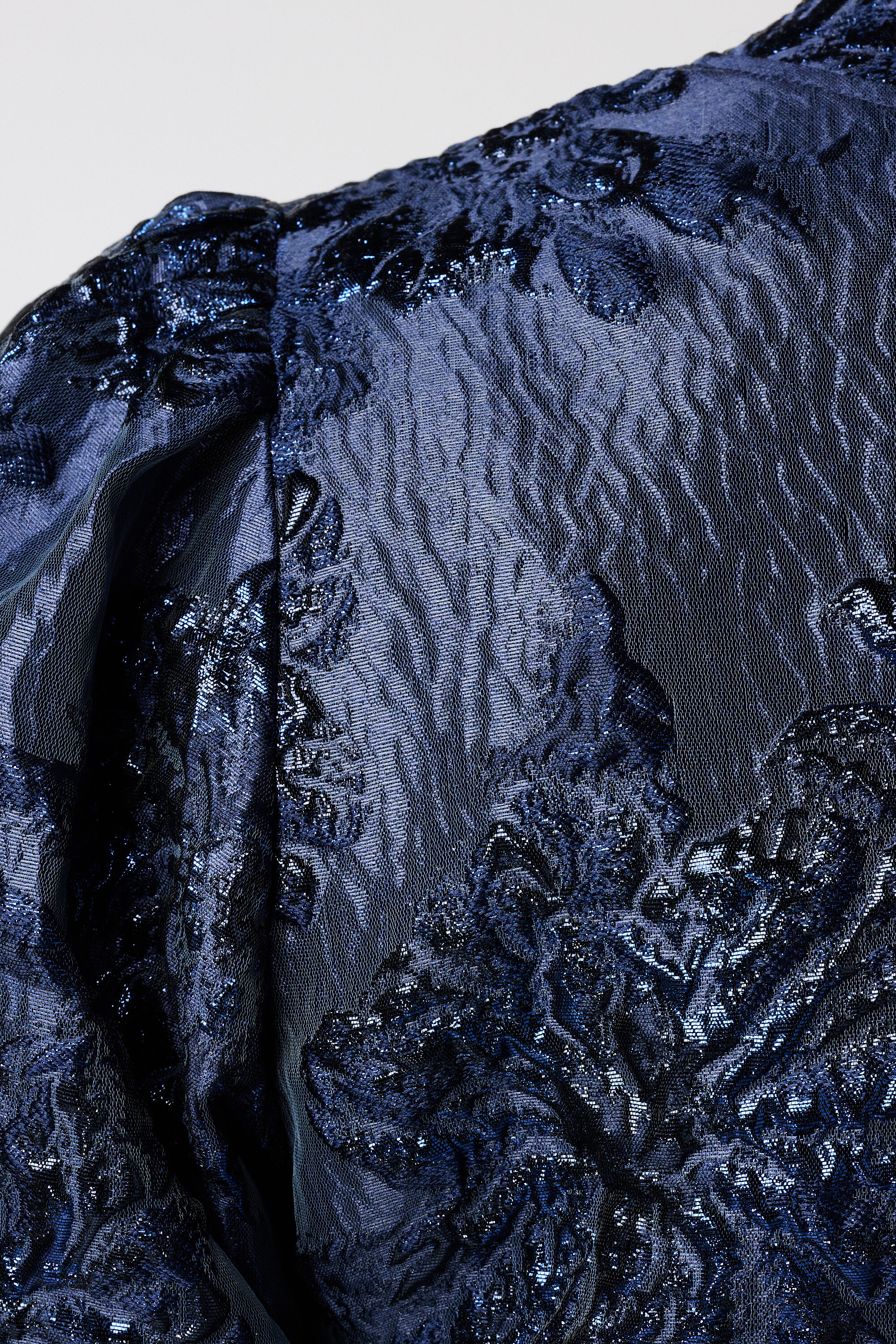 Chaqueta bomber de jacquard image number 6