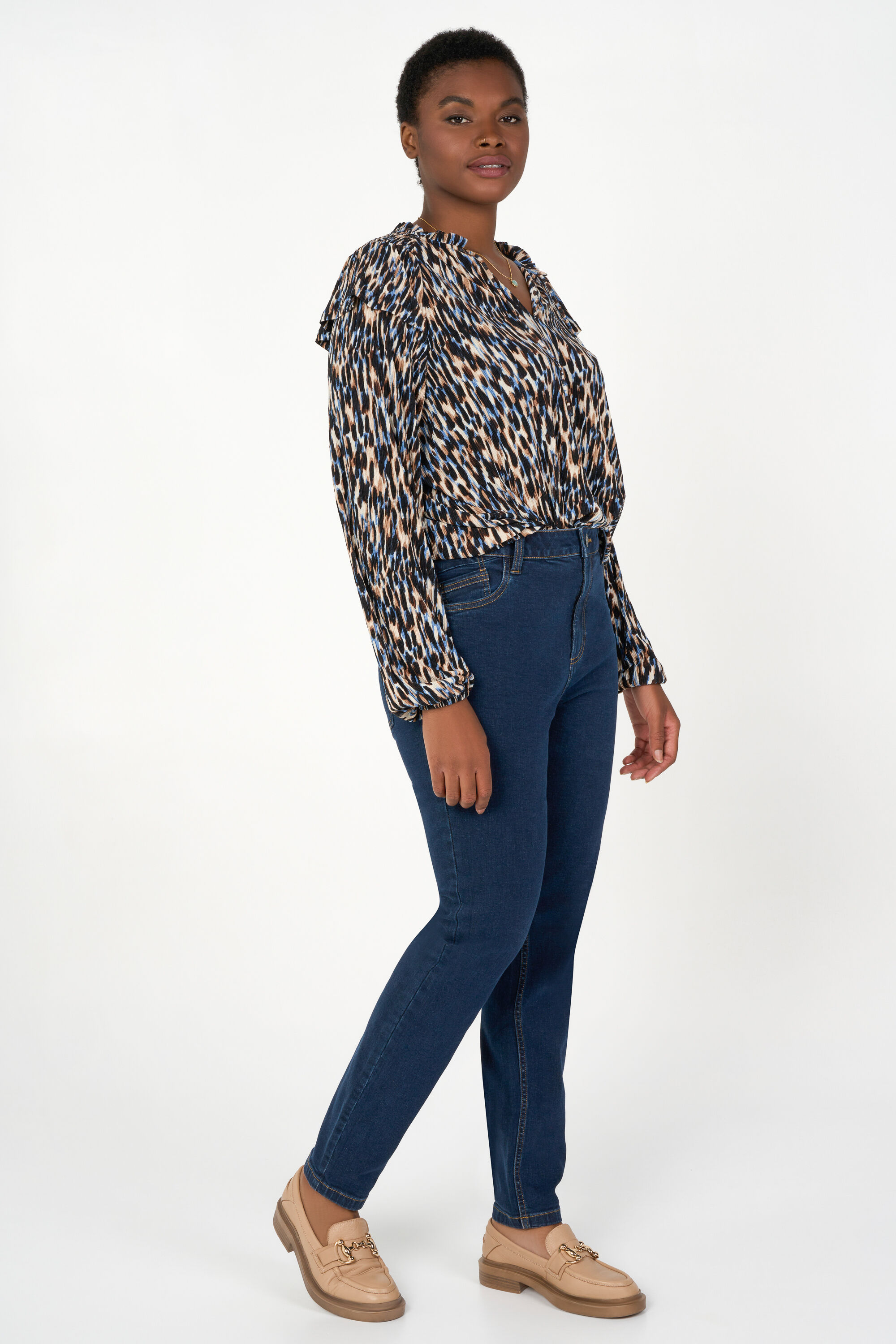 Vaqueros Slim IRIS con tejido el&aacute;stico image number 6