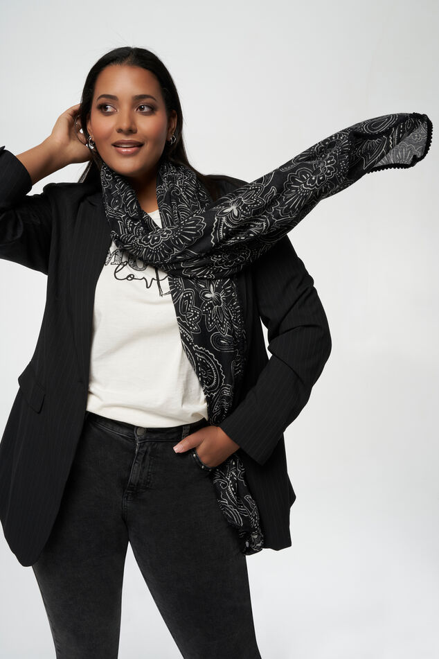 Bufanda con estampado paisley  image number 4