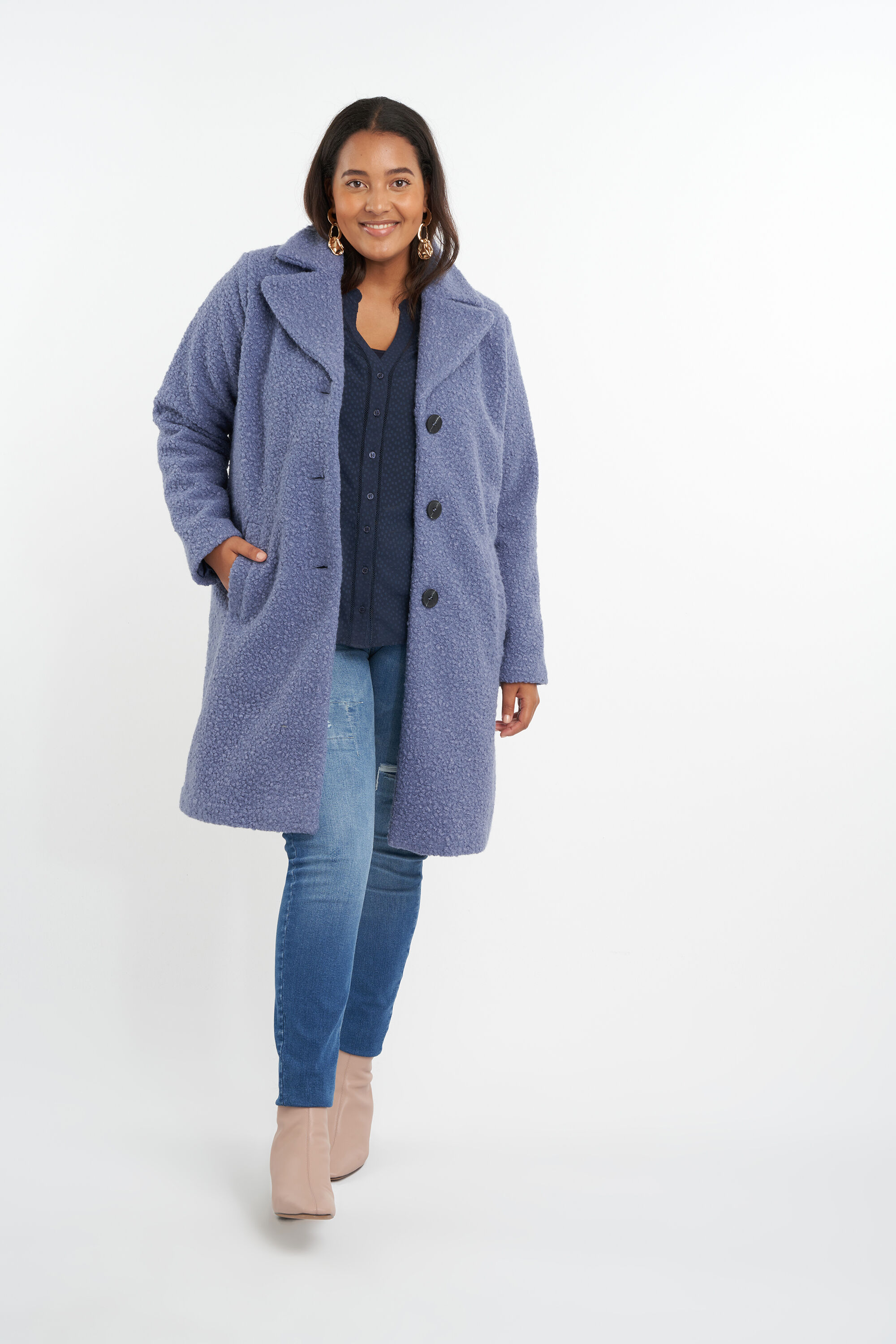 Abrigo  image number 7