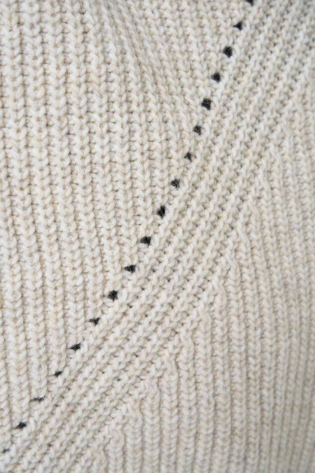 Chaquetilla corta de punto con cuello alto image number 4