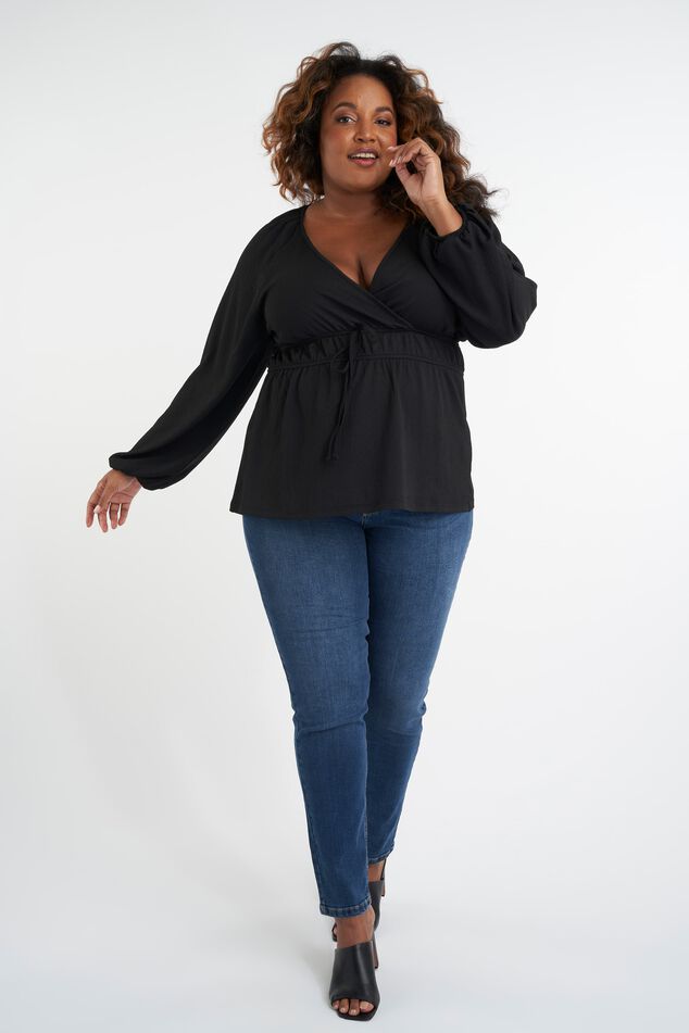 Top cruzado con mangas abullonadas image number 4