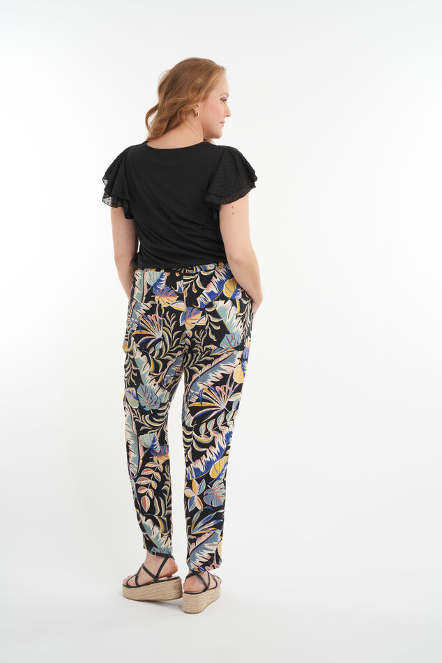 Pantalones holgados con estampado image number 3