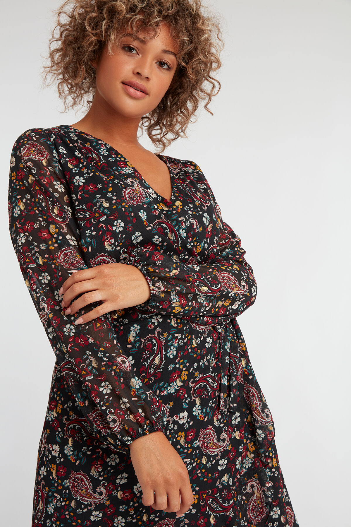 Vestido cruzado image number 5