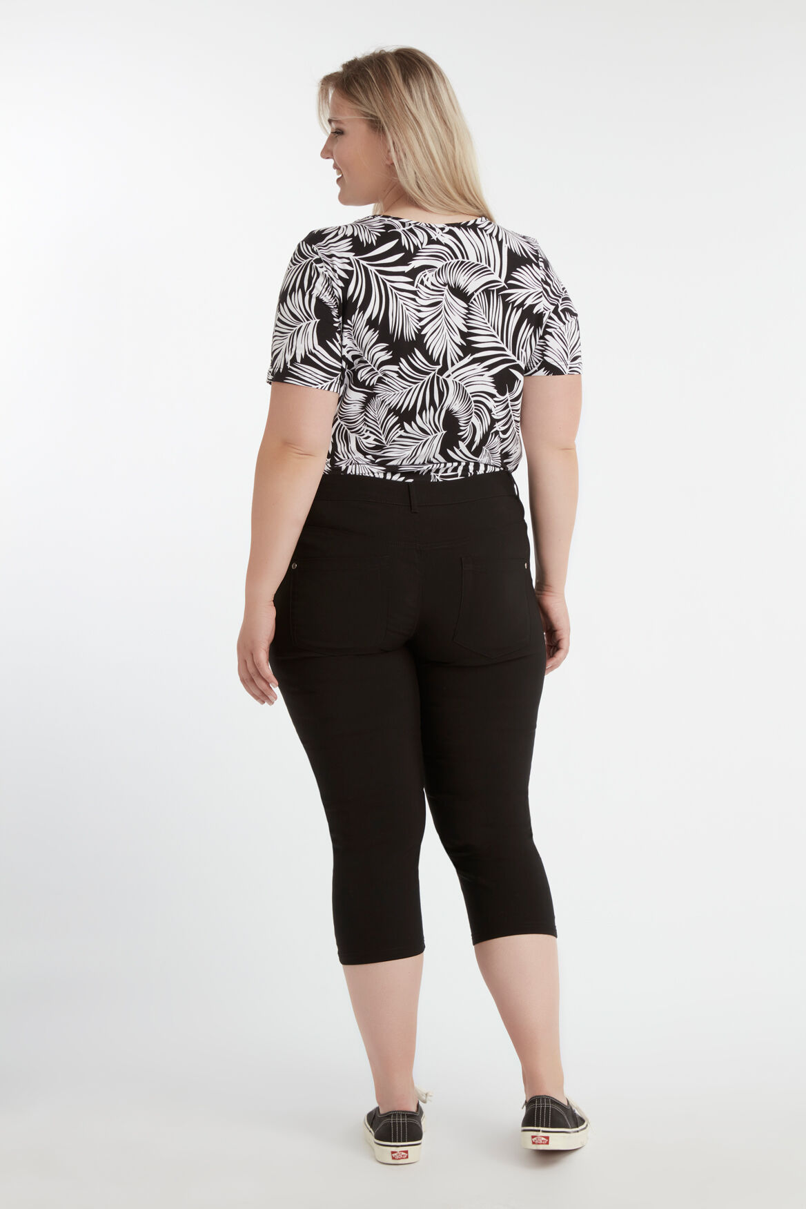 Pantalones pirata con cremalleras image number 4