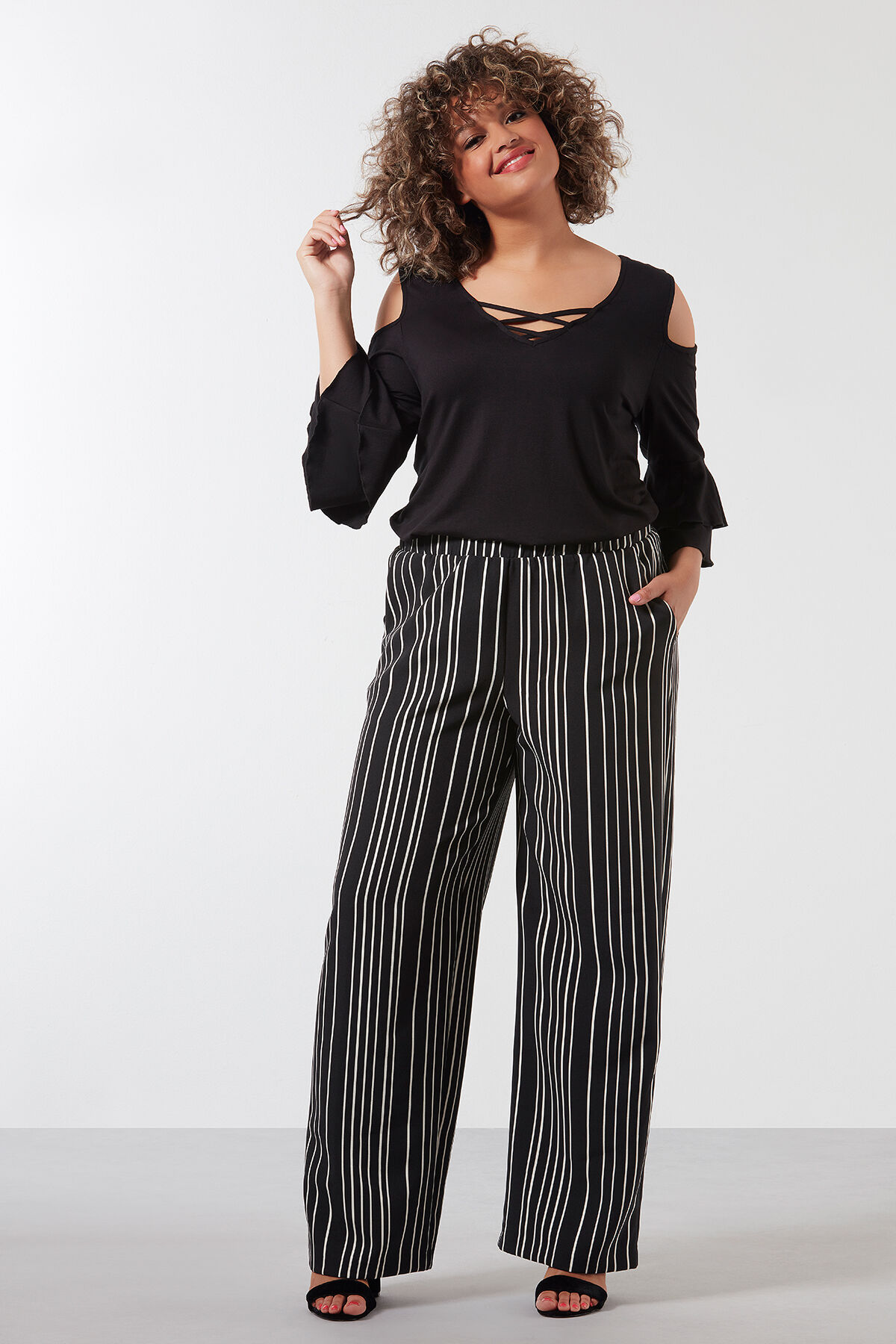 Pantalones de rayas anchos deals