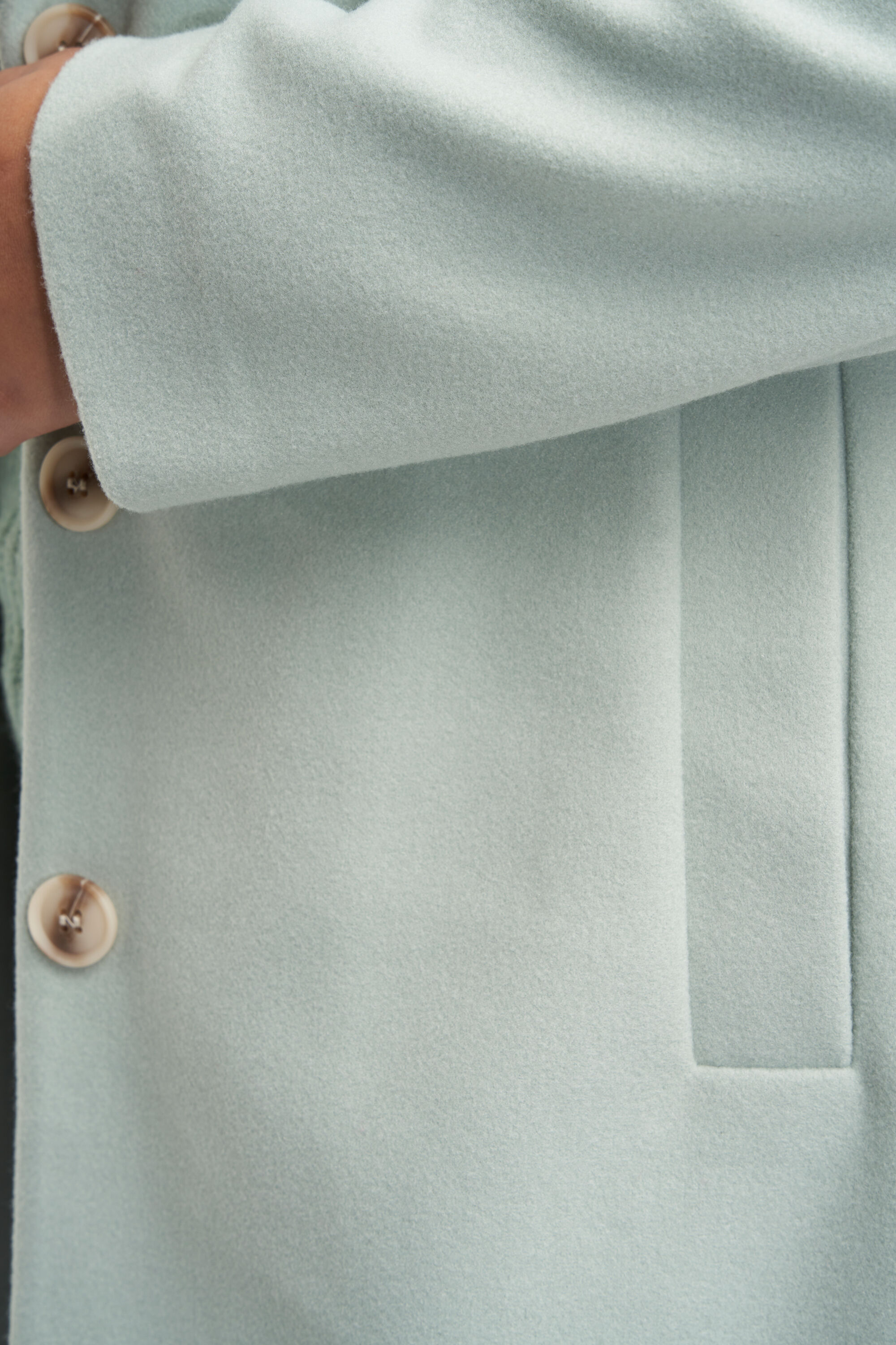 Abrigo largo  image number 4