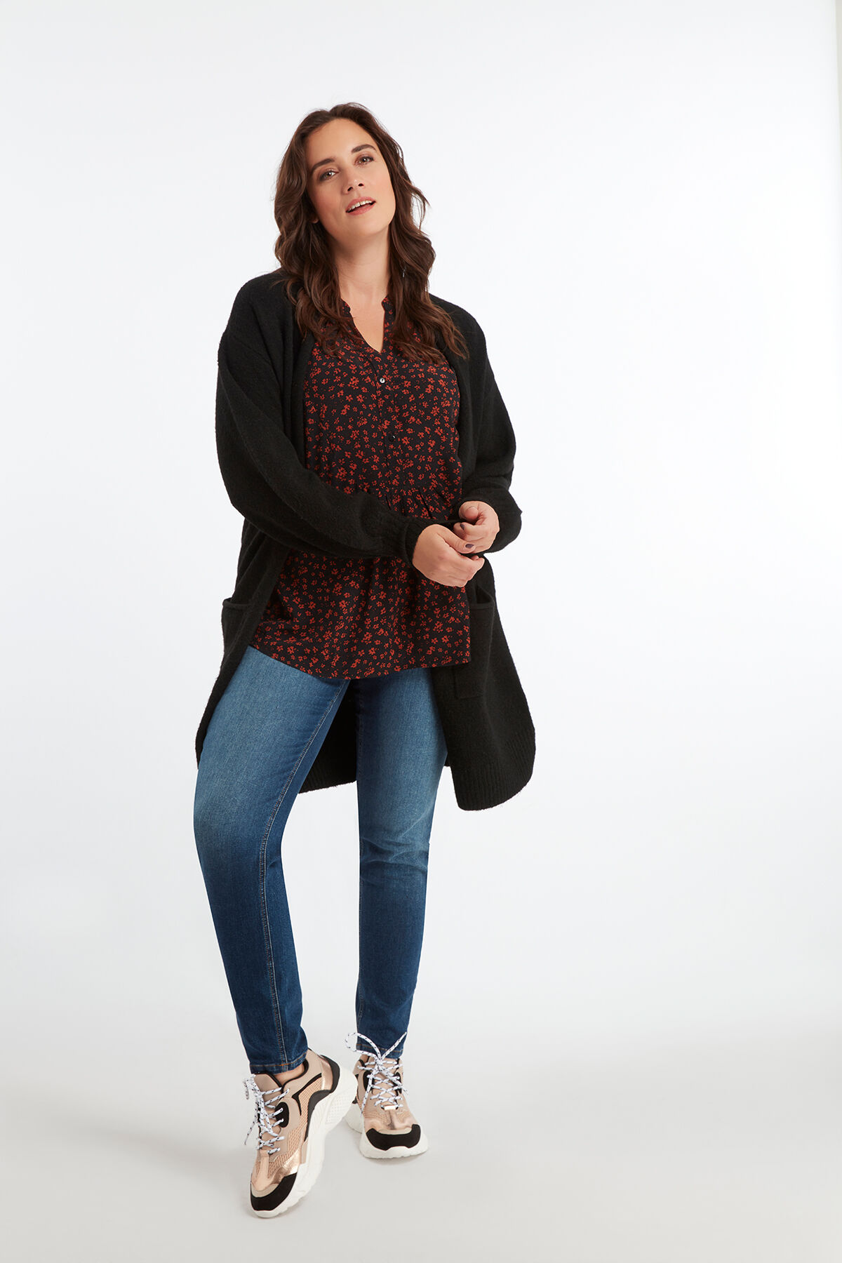 C&aacute;rdigan image number 3