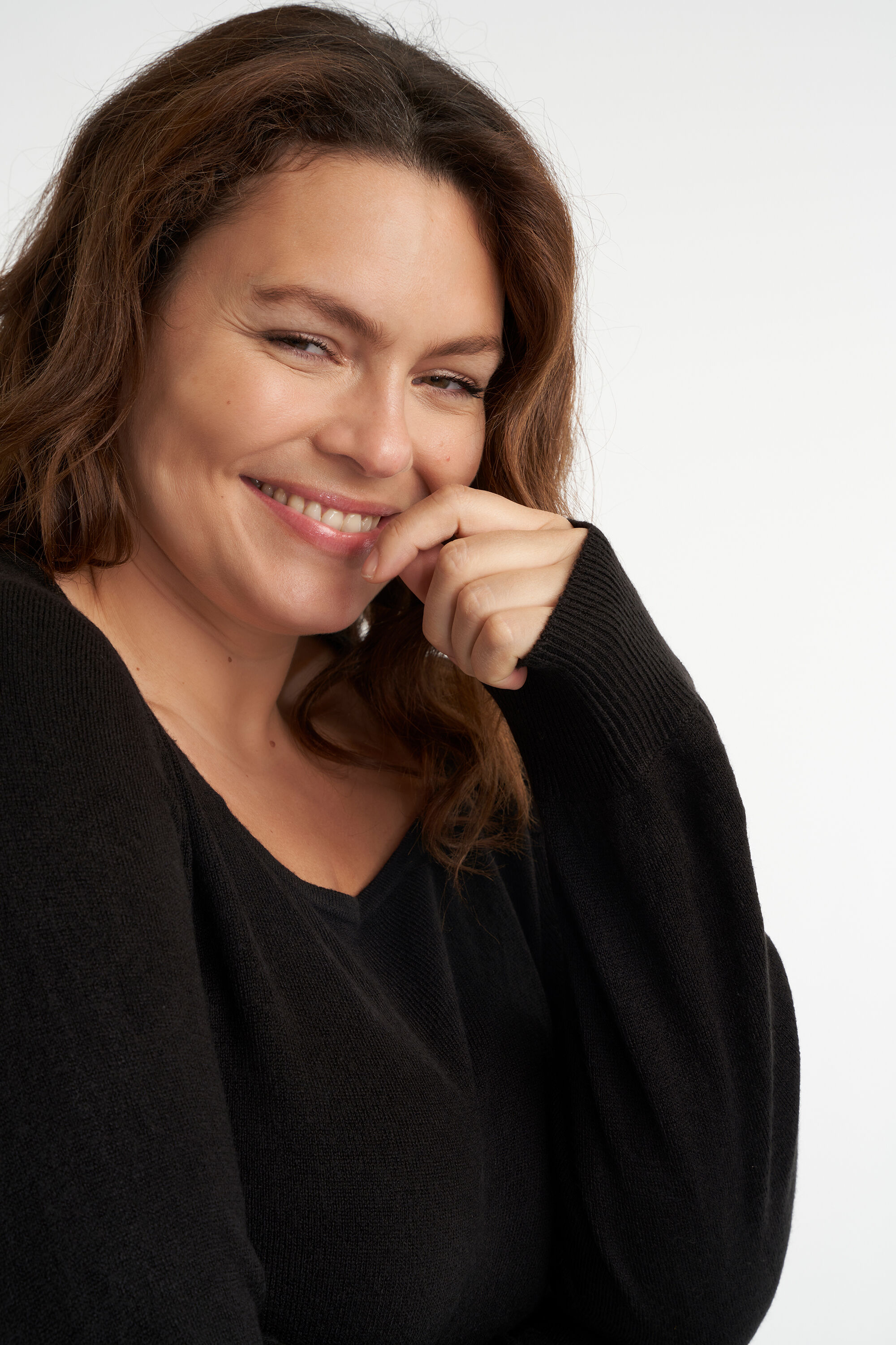 Su&eacute;ter de cuello cuadrado image number 4