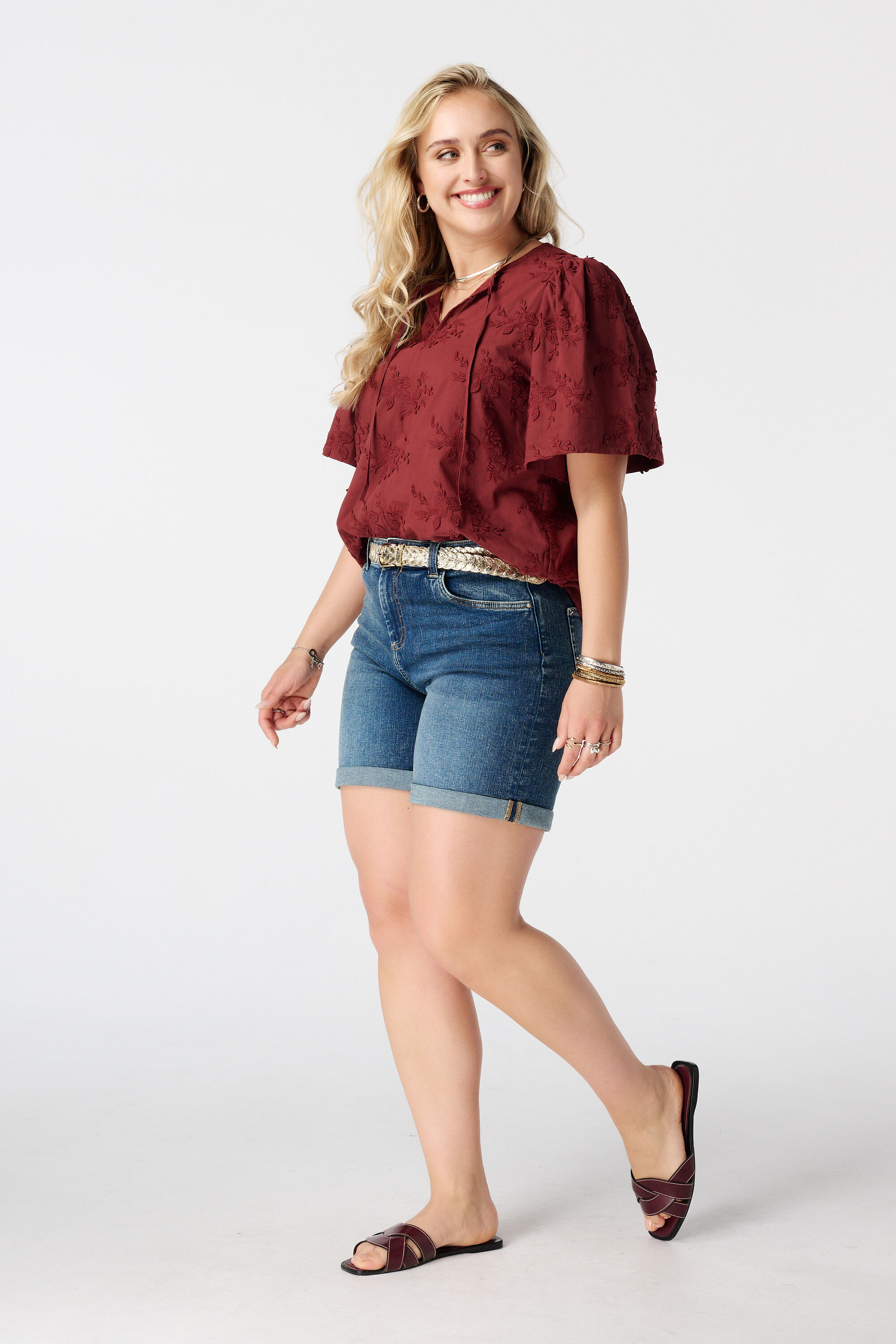 Blusa de algod&oacute;n con bordado image number 5