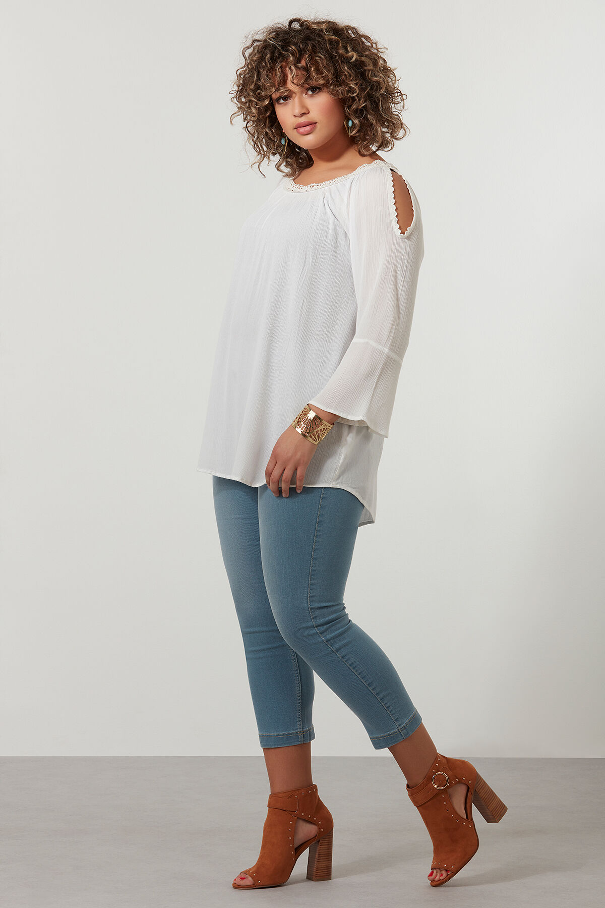 Blusa con manga campana image number 4