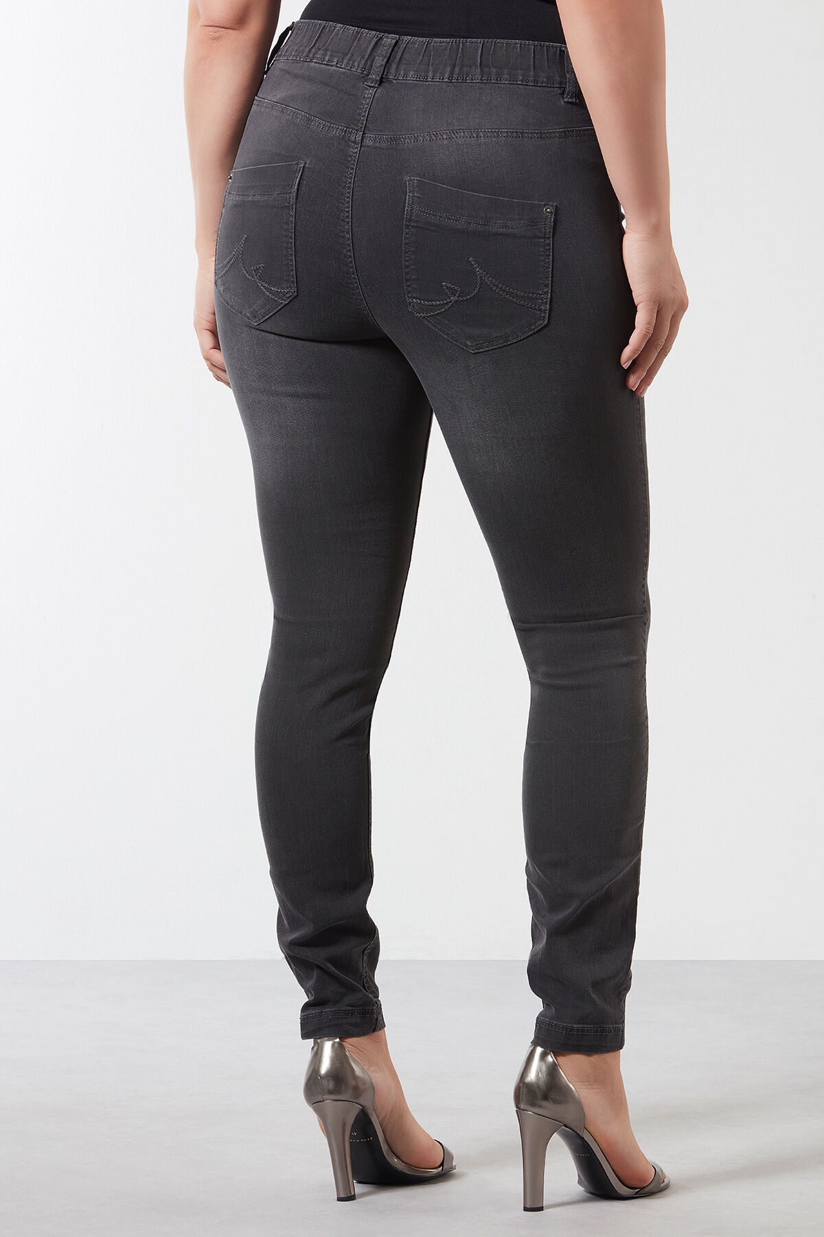 Treggings ajustados modelo POPPY image number 3