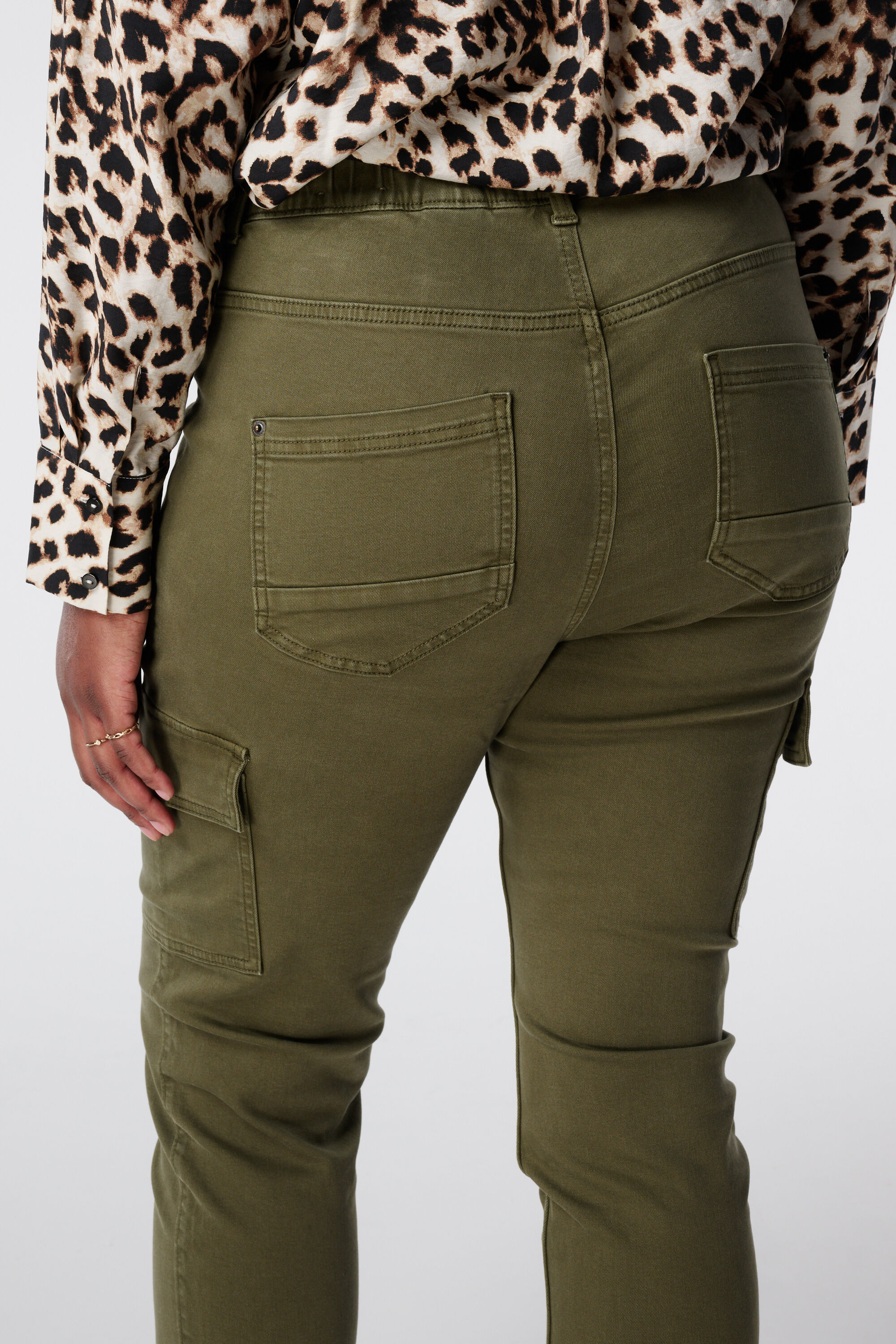 Treggings cargo de corte pitillo image number 4