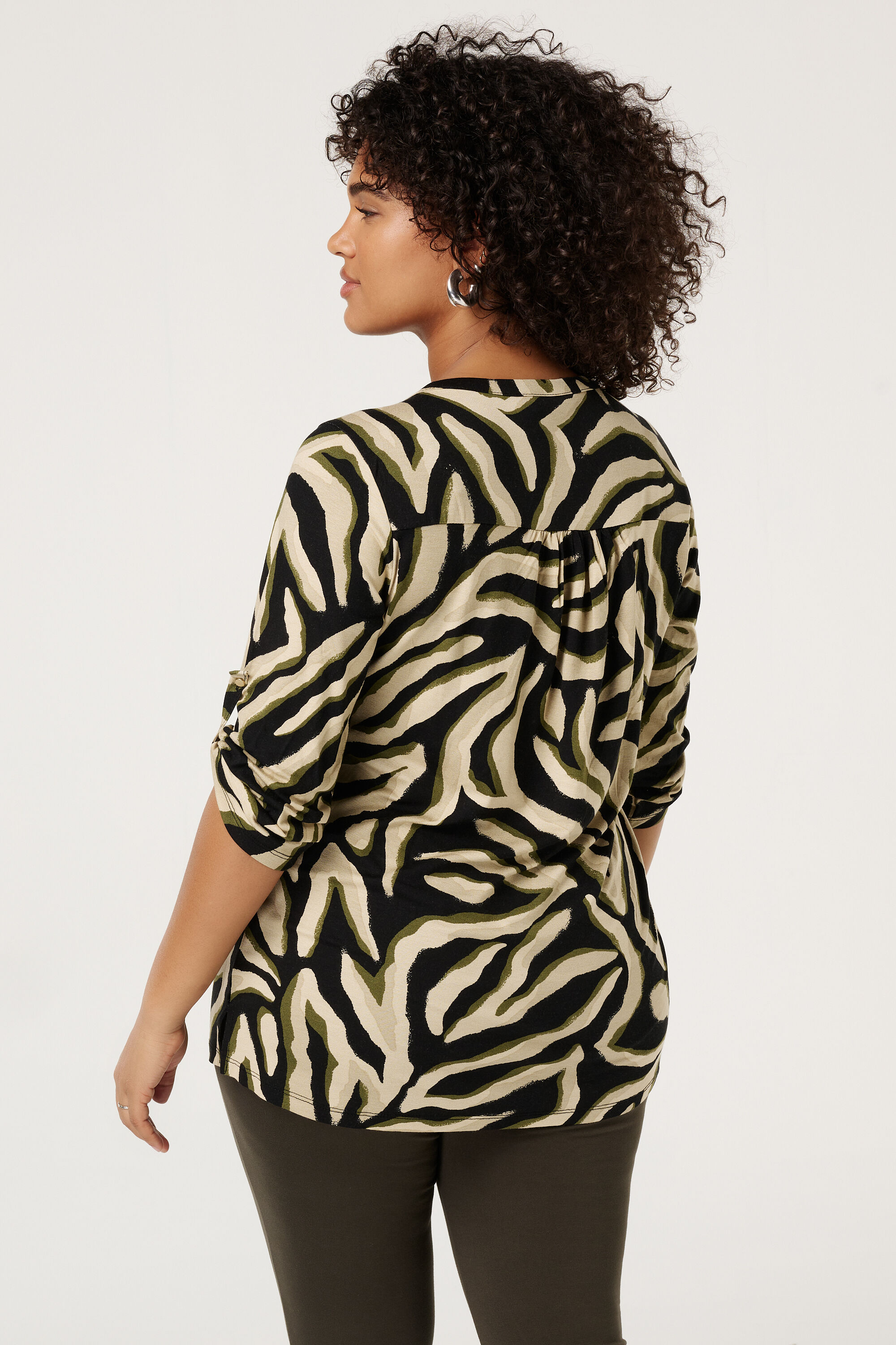 Top con estampado image number 3