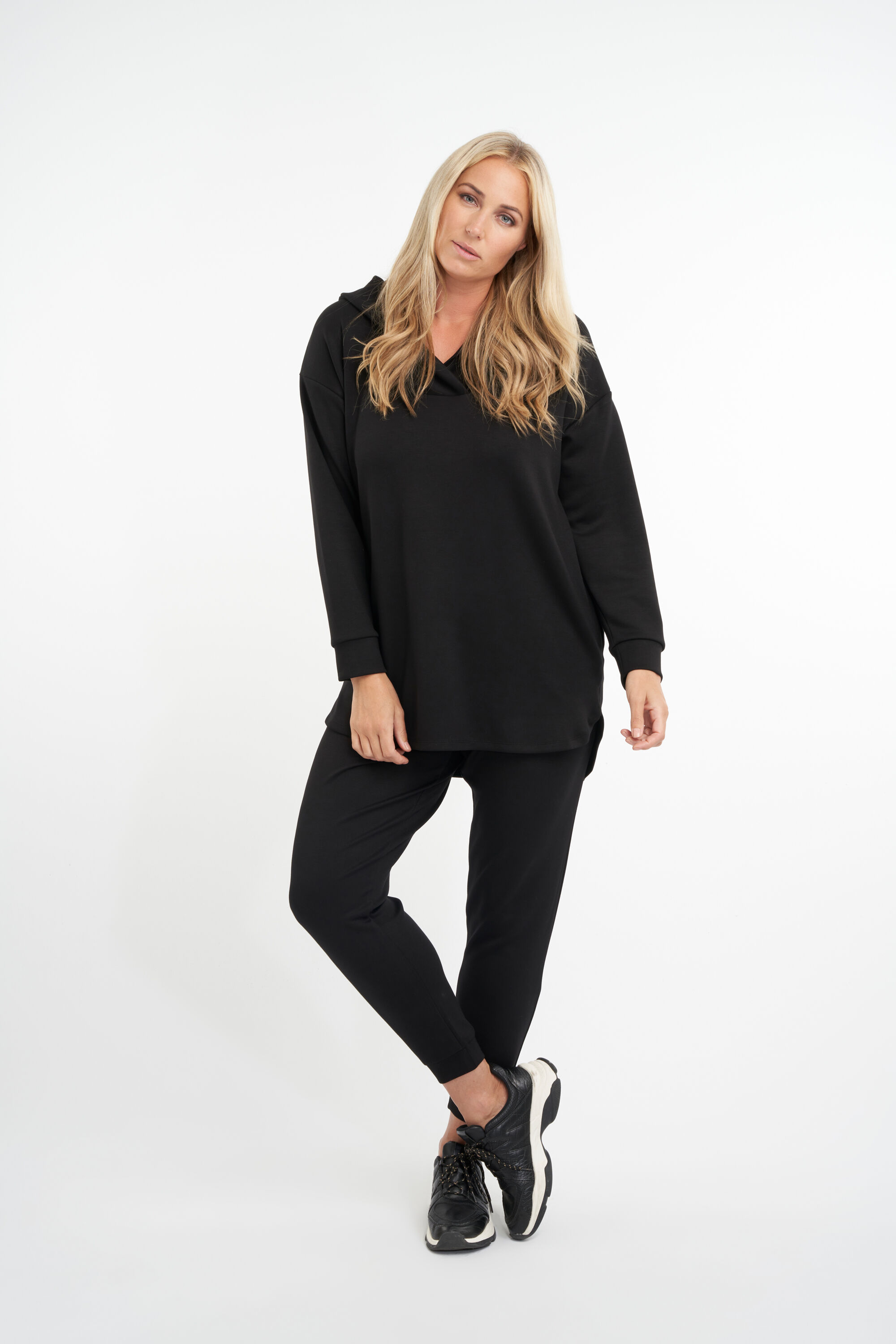 Pantalones de ch&aacute;ndal image number 6