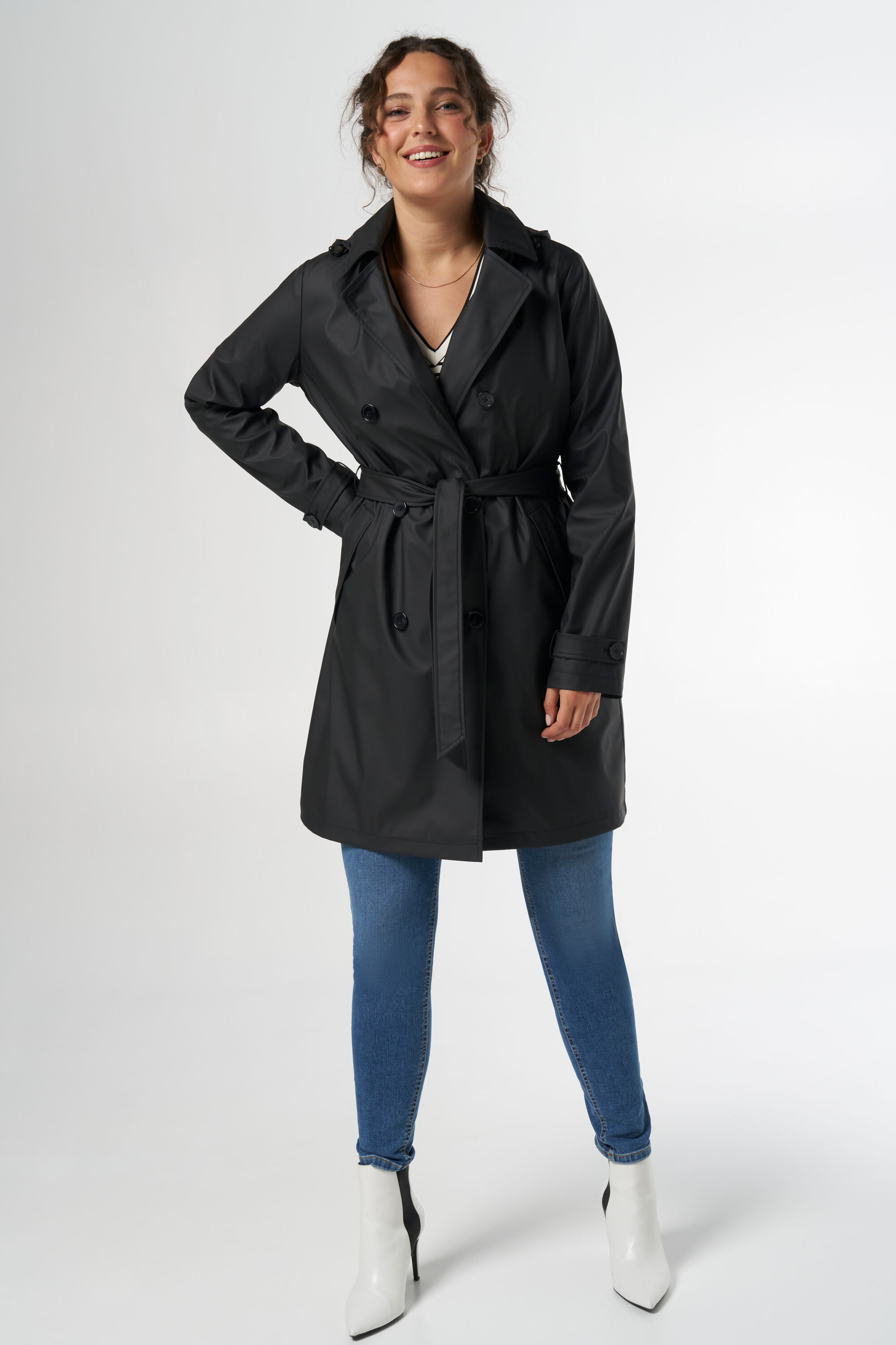 Gabardina chubasquero image number 5