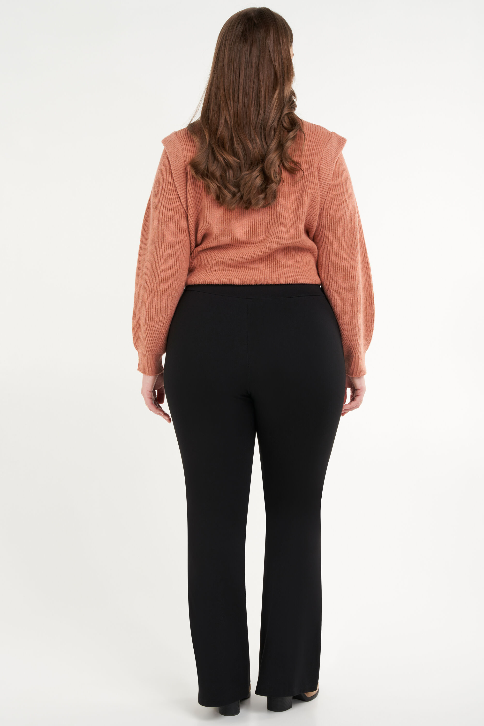 Leggings acampanados image number 4