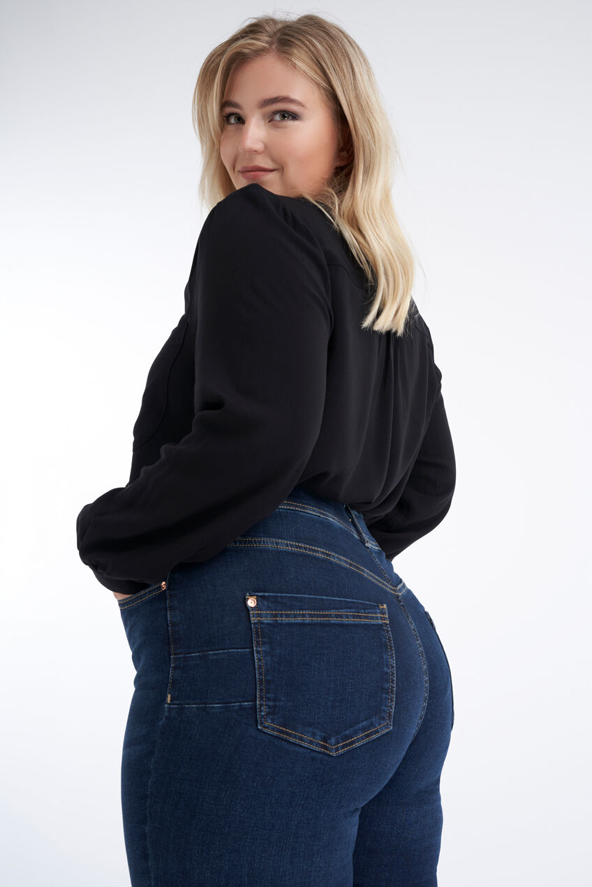 Vaqueros SCULPTS de corte pitillo  image number 3