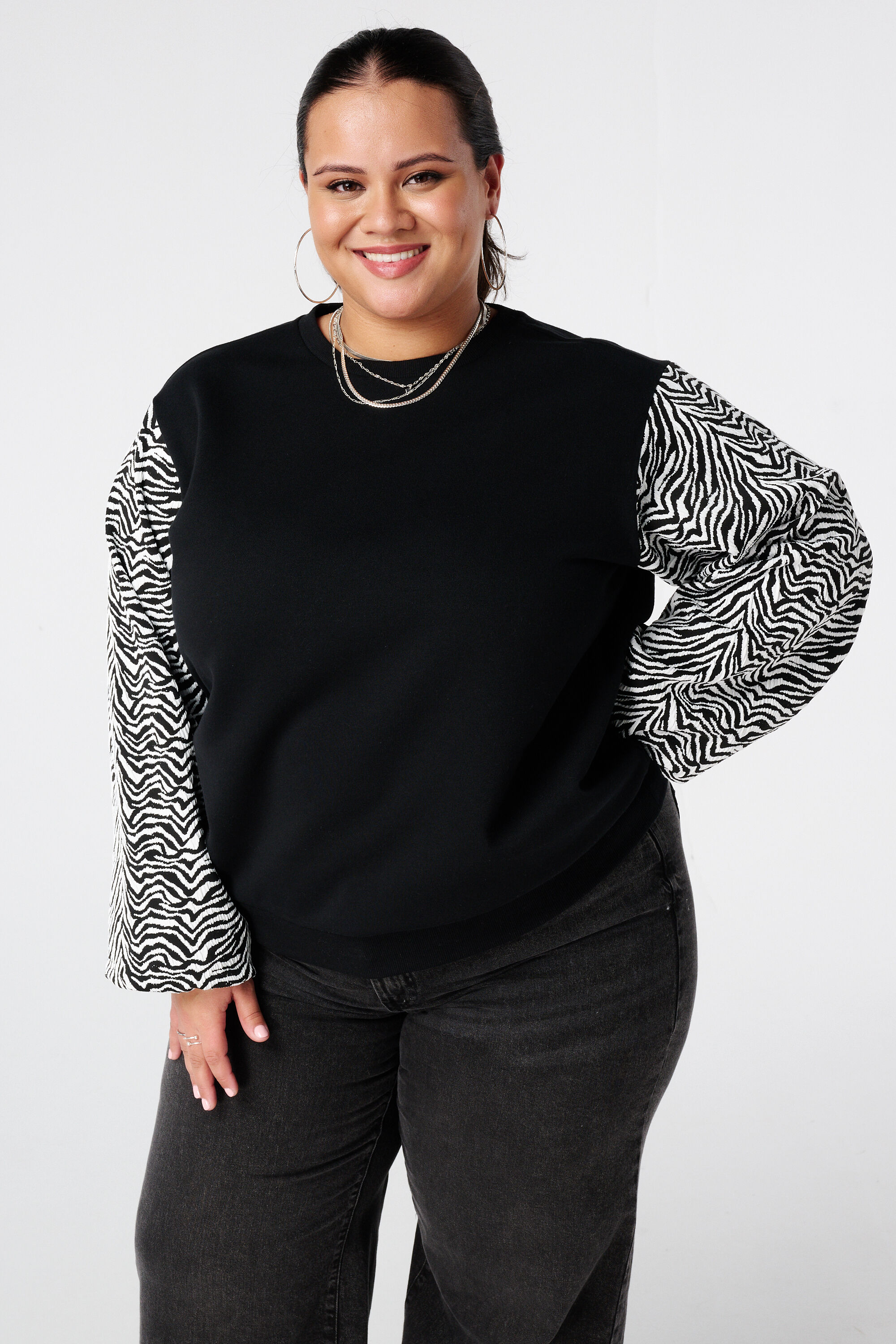 Jersey con mangas abullonadas y estampado