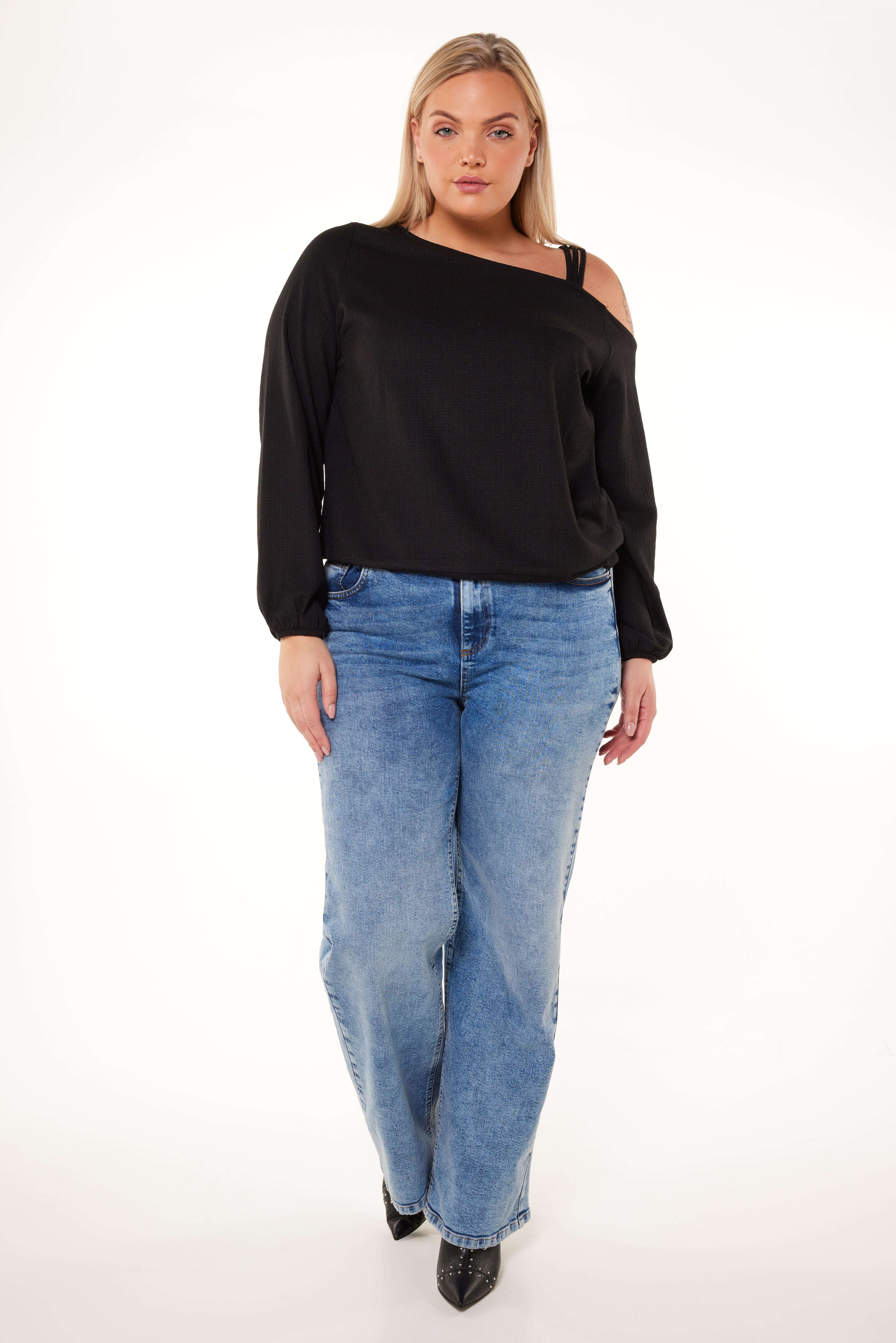 Su&eacute;ter con un hombro al descubierto image number 5