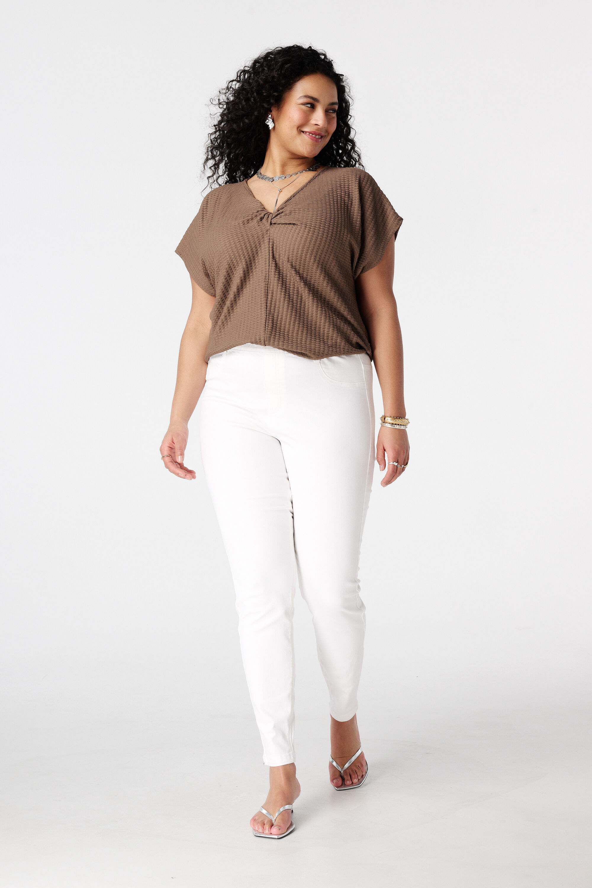 Top con mangas cortas image number 5