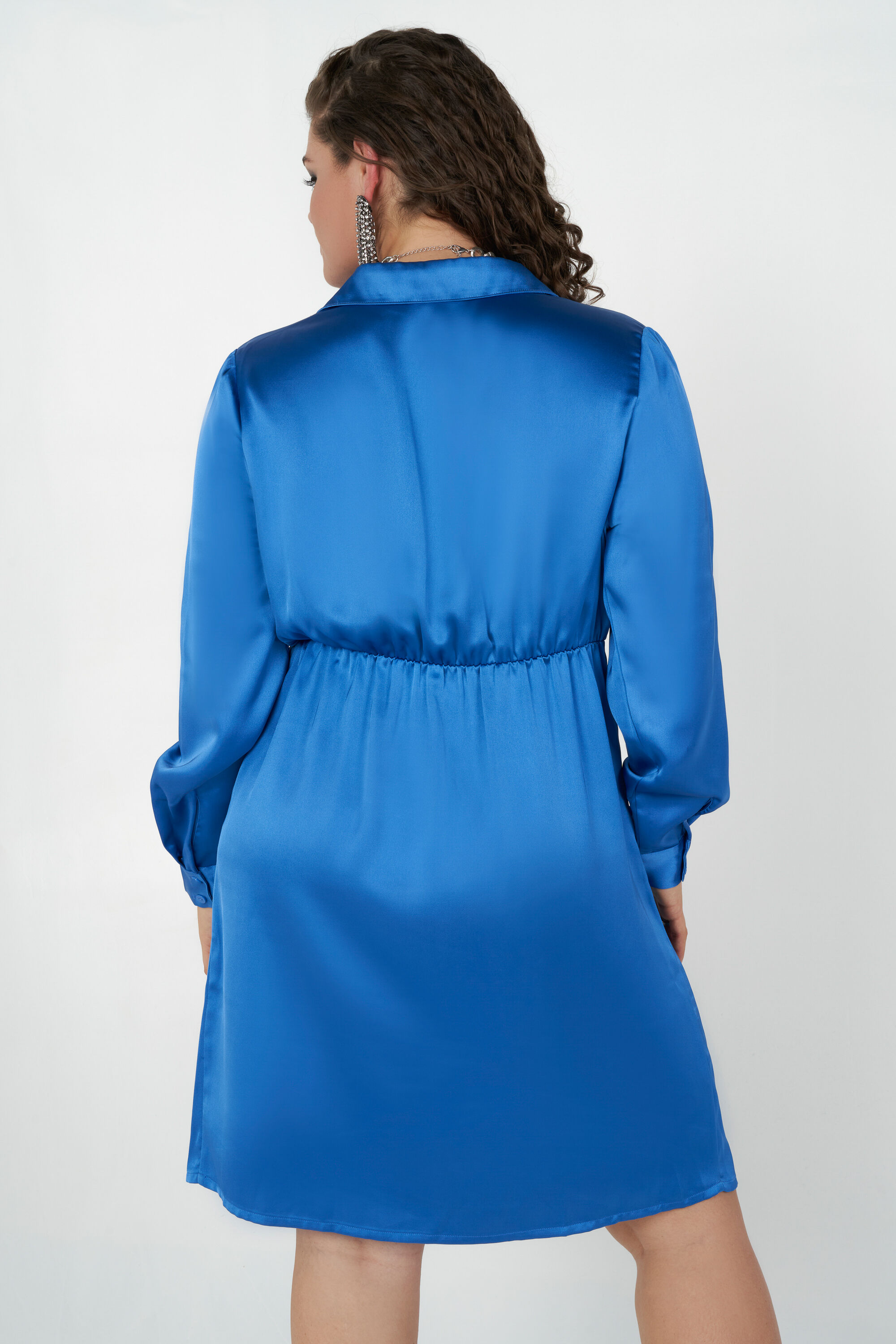 Vestido midi con aspecto de sat&eacute;n image number 3