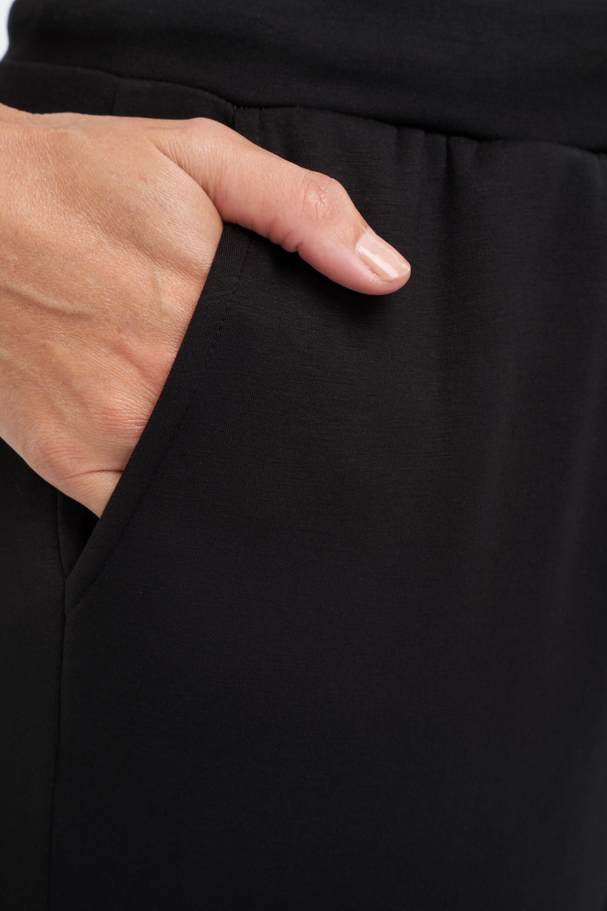 Pantalones de ch&aacute;ndal image number 5