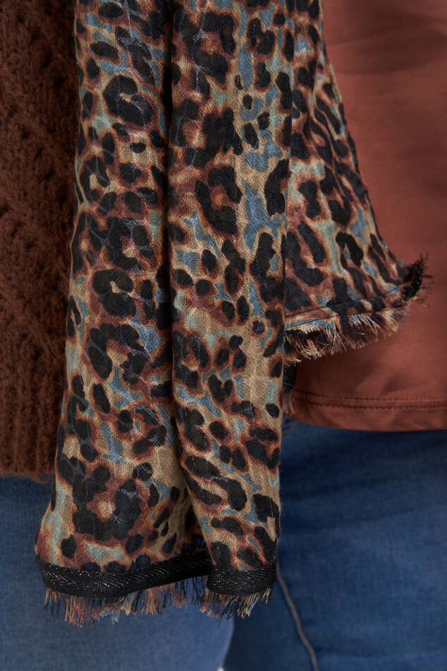 Bufanda con estampado  image number 1