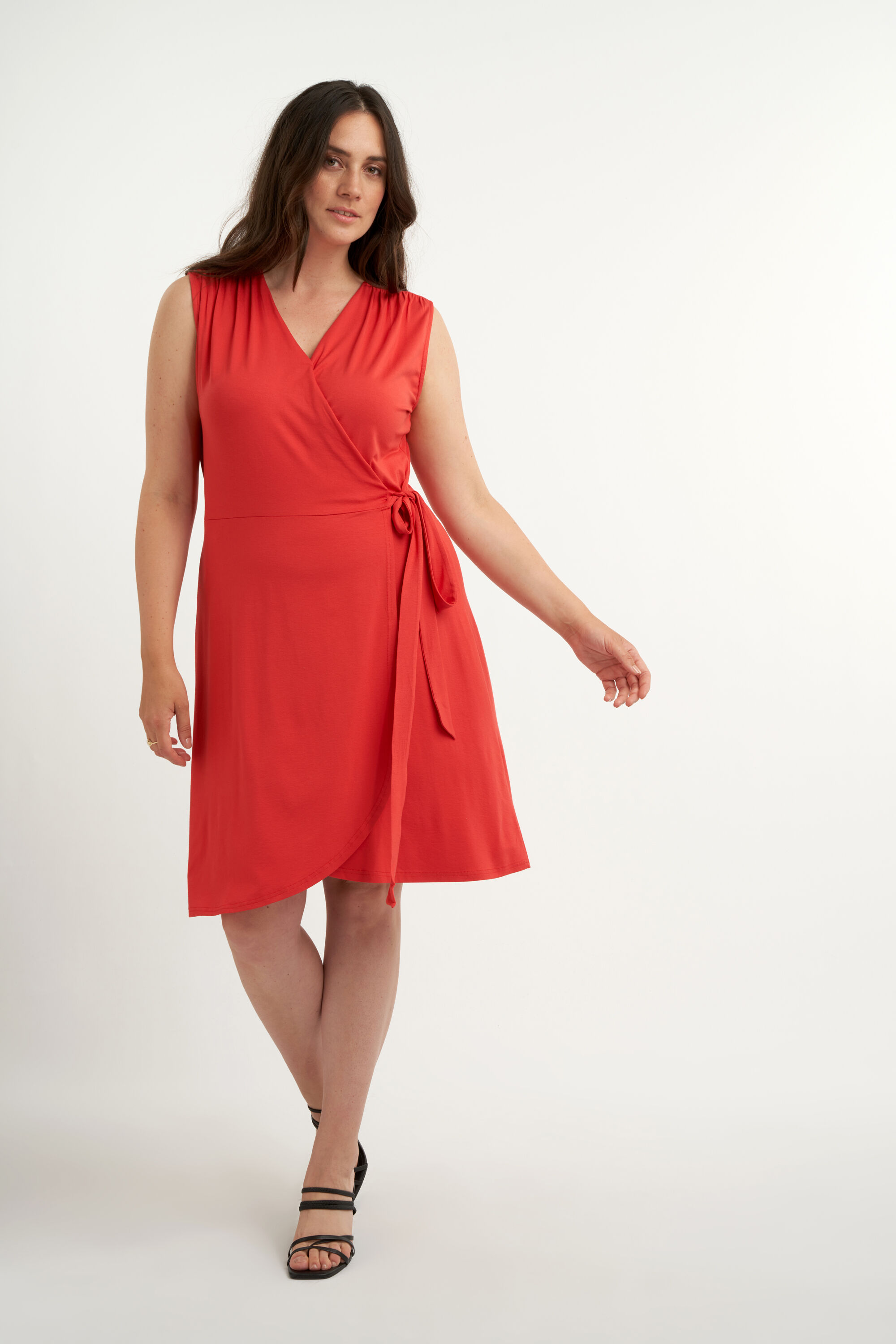 Vestido cruzado image number 5