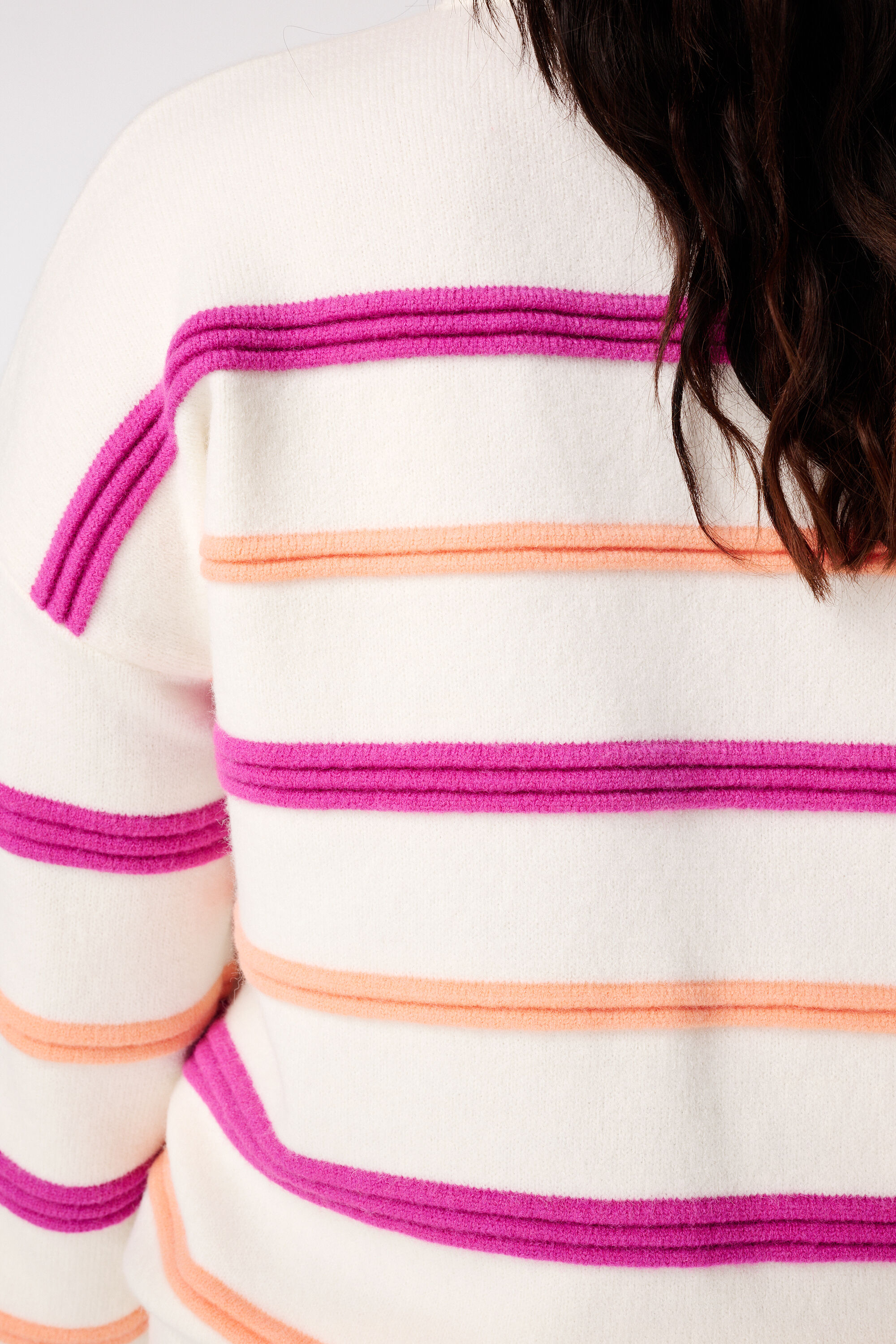 Jersey con rayas de colores image number 6