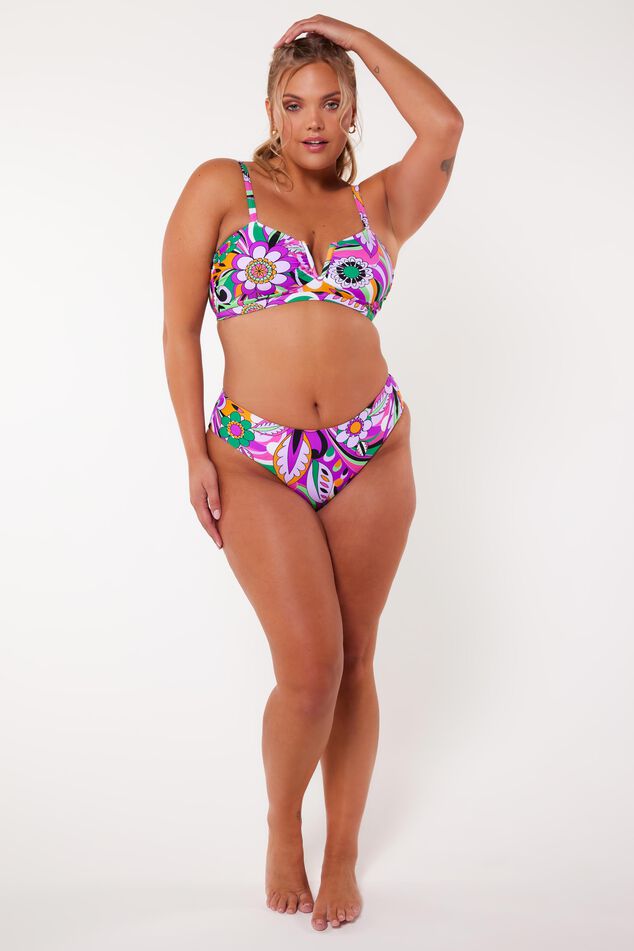 Sujetador de bikini con detalle con forma de V image number 6