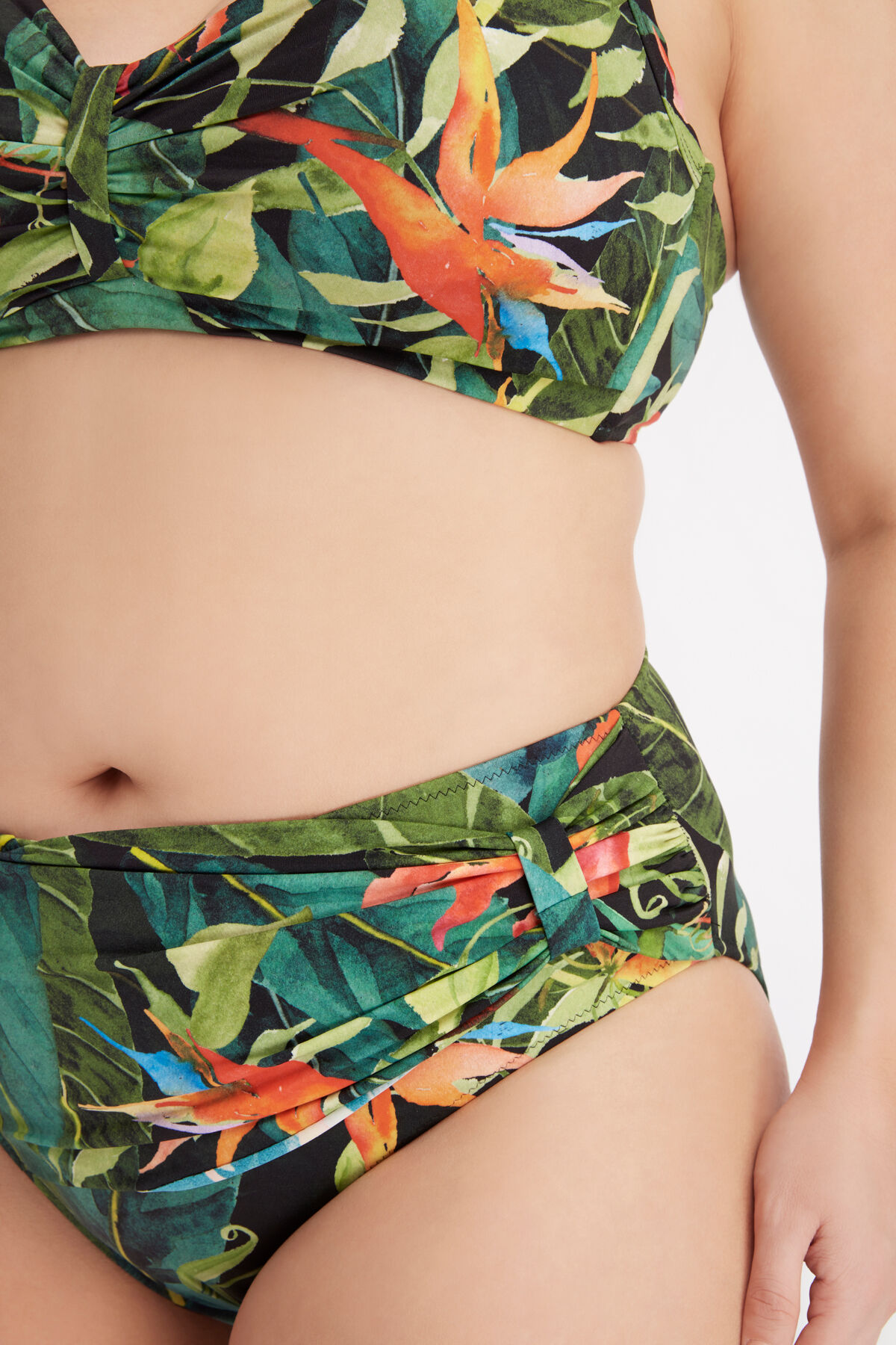 MS Mode top de bikini estampado image number 5