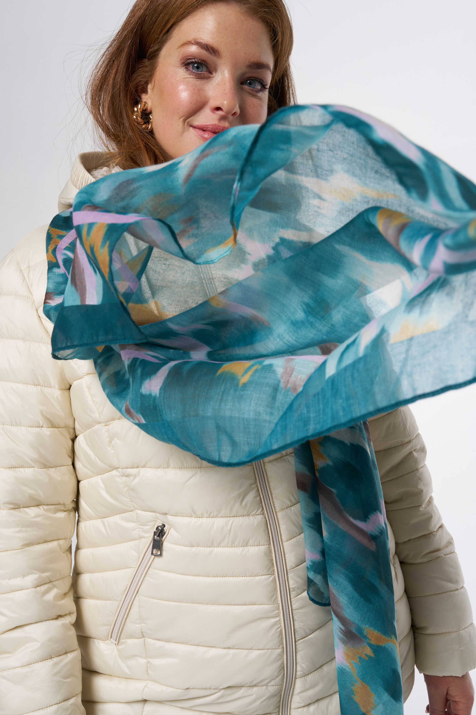 Fular estampado image number 2