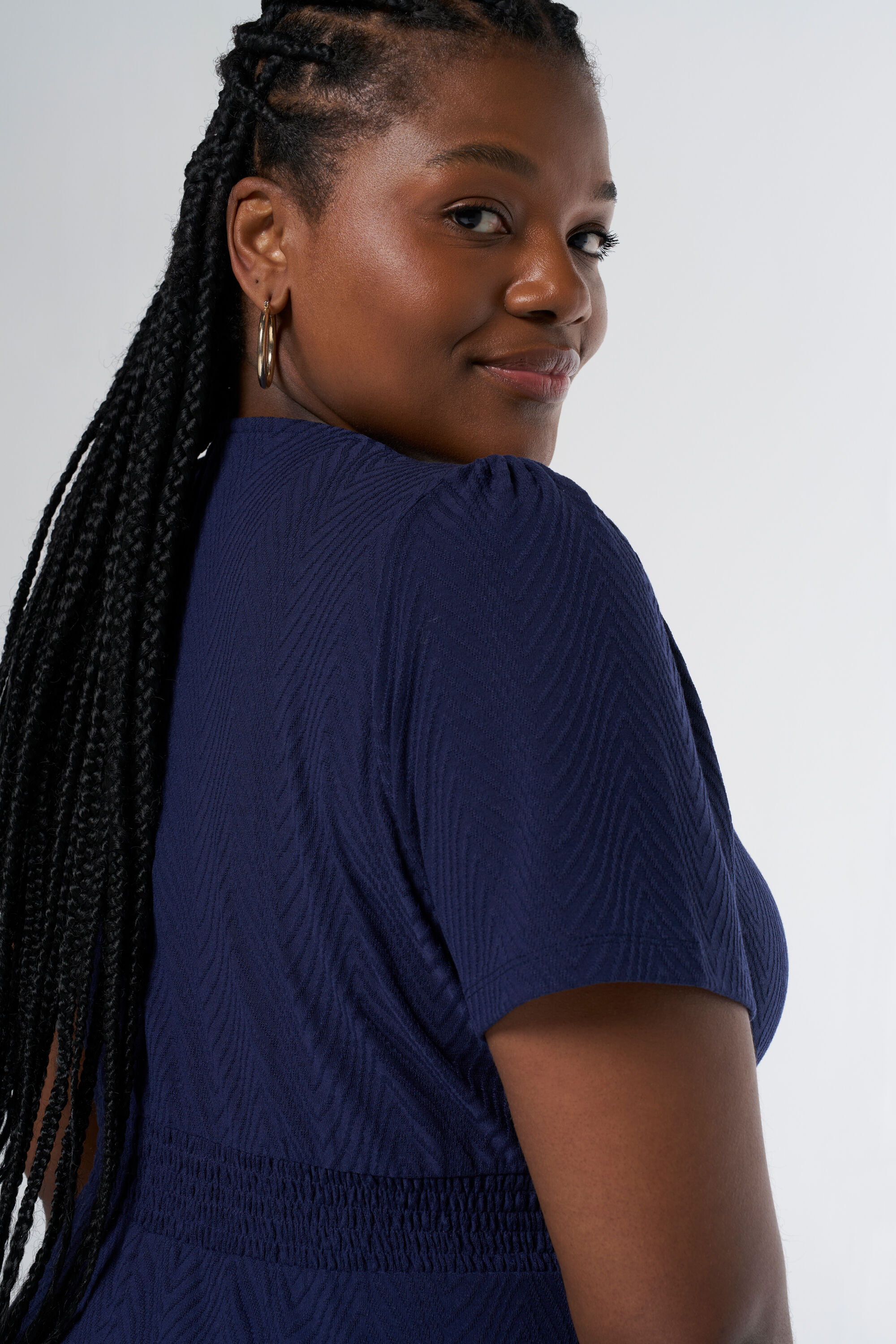 Vestido con textura image number 4