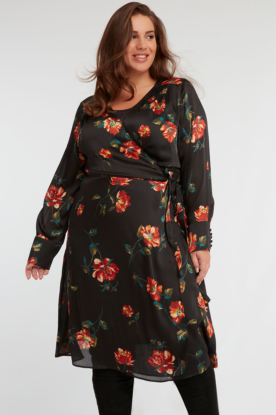 Vestido cruzado  image number 4